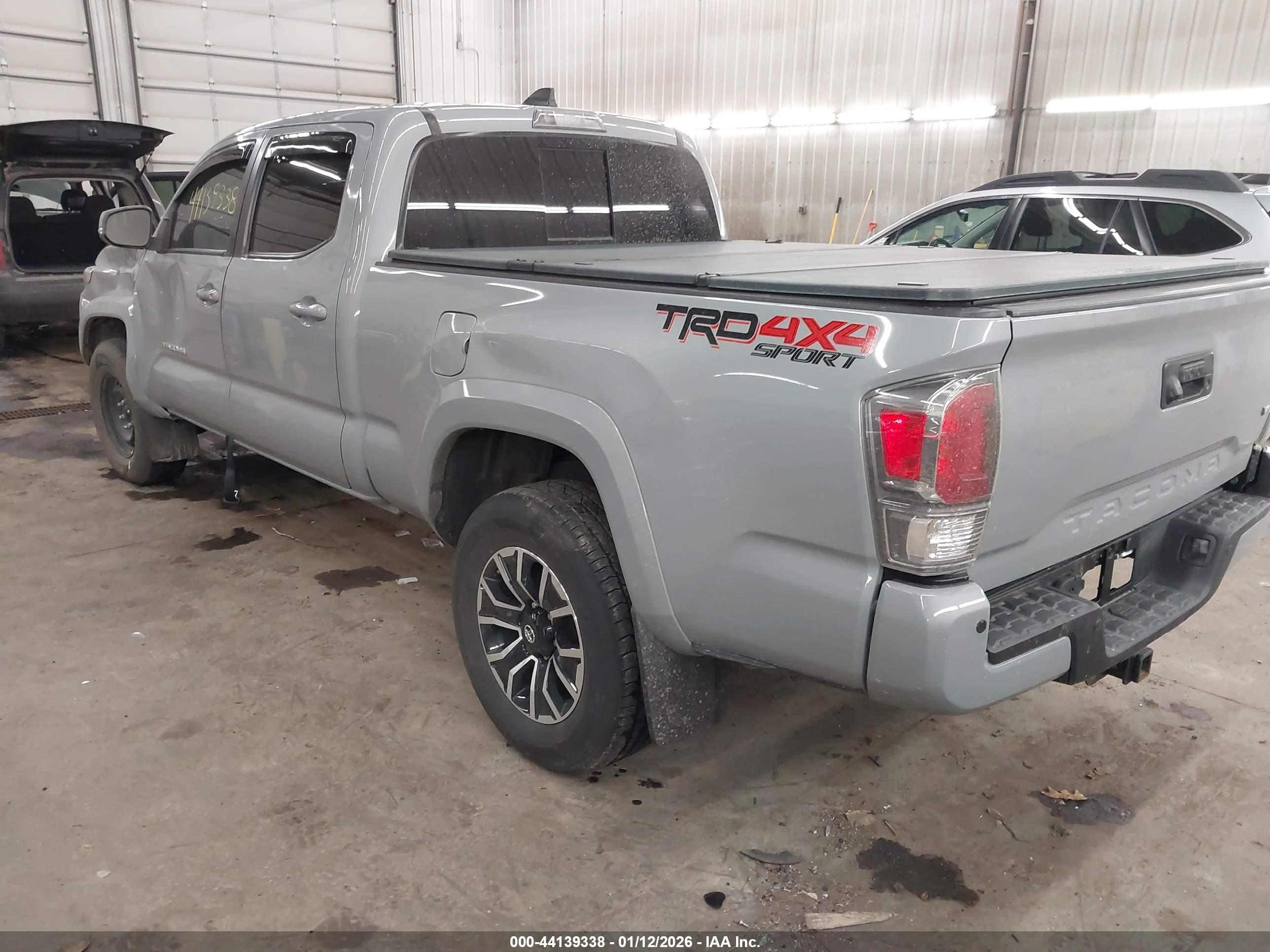 TOYOTA TACOMA image 3