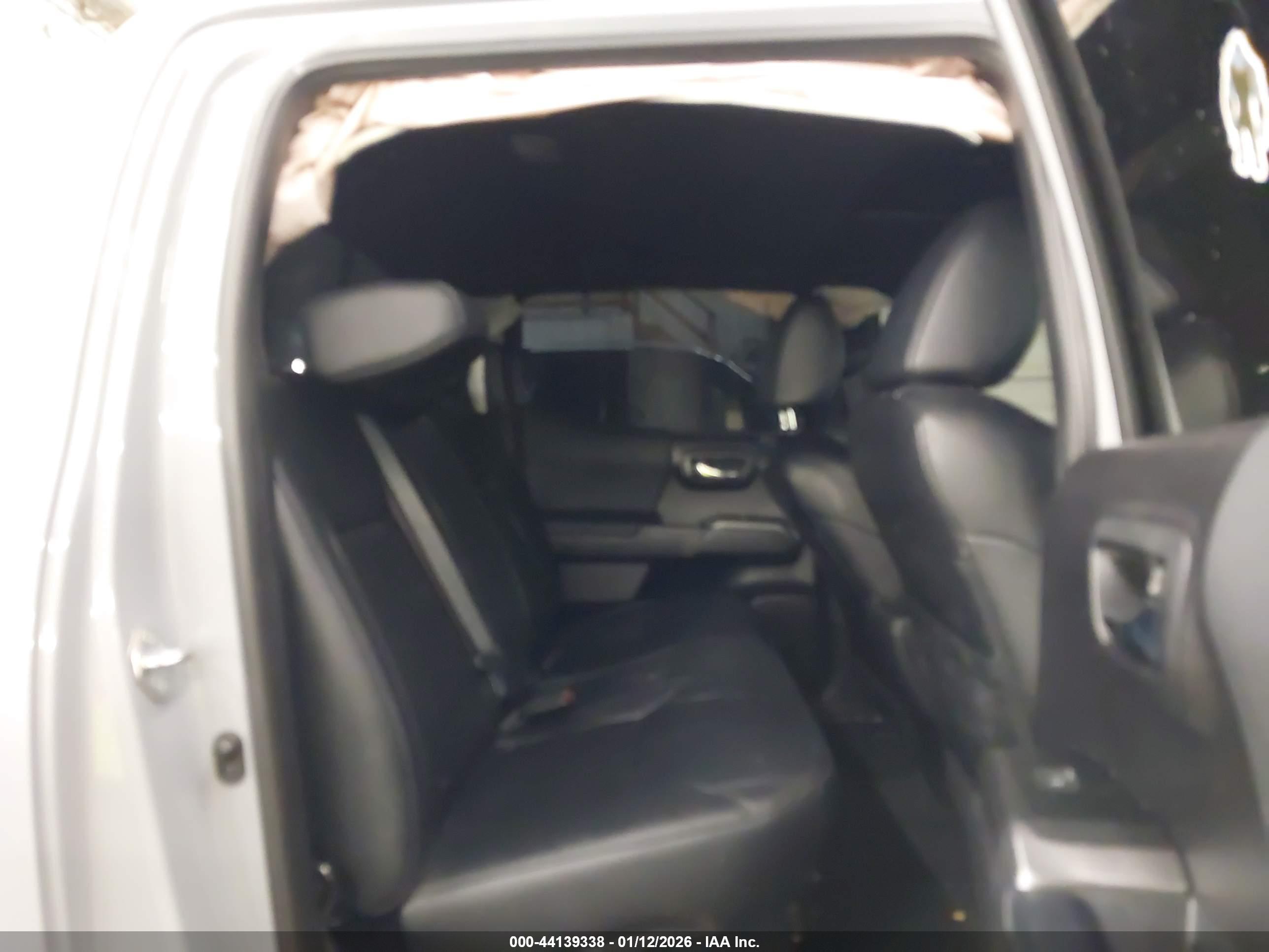 TOYOTA TACOMA image 8
