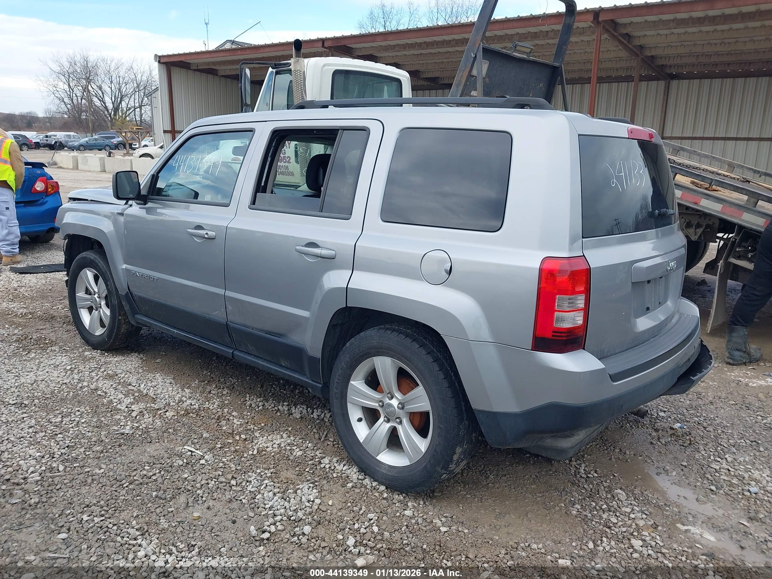 JEEP PATRIOT image 3