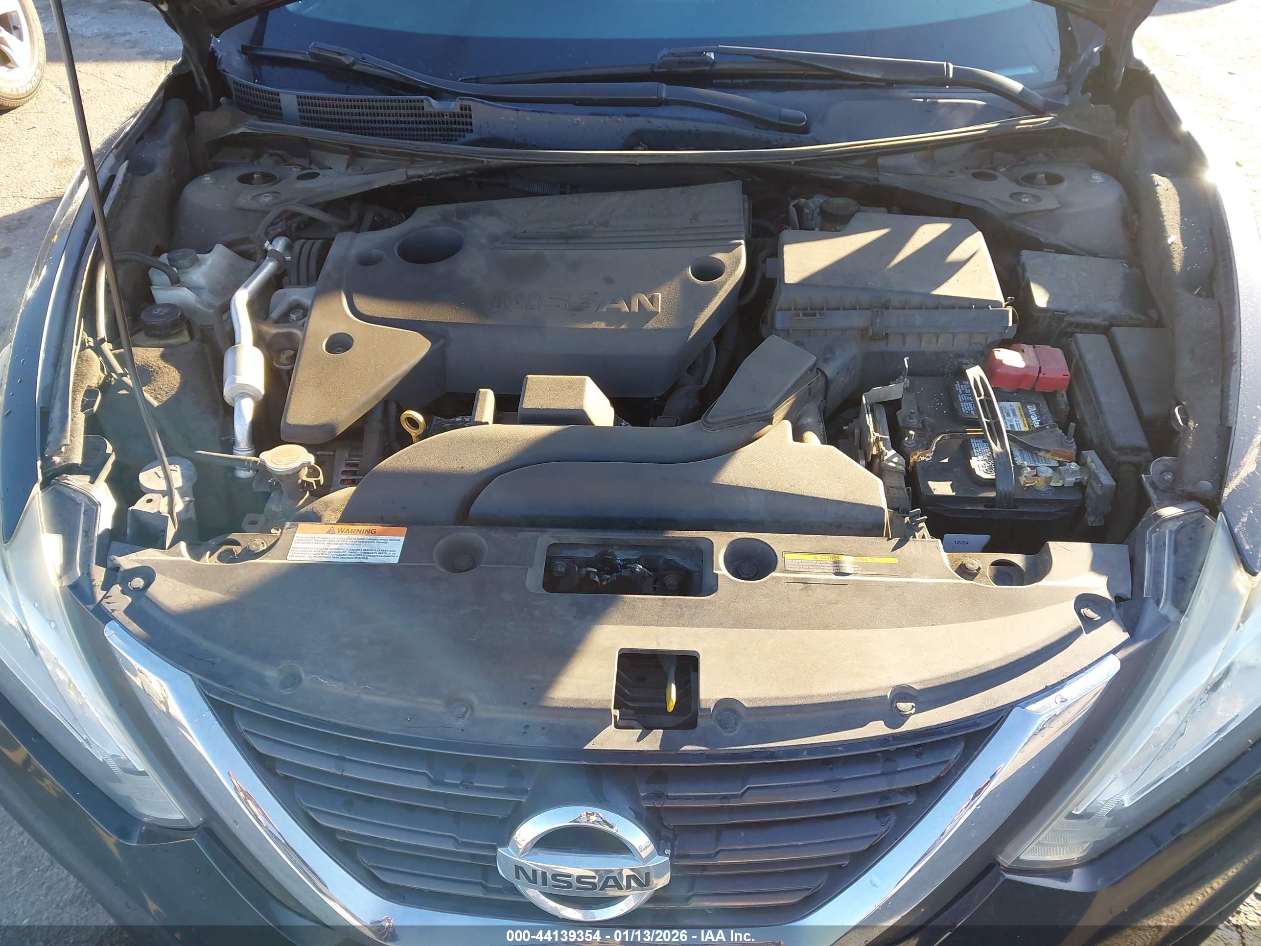 NISSAN ALTIMA image 10