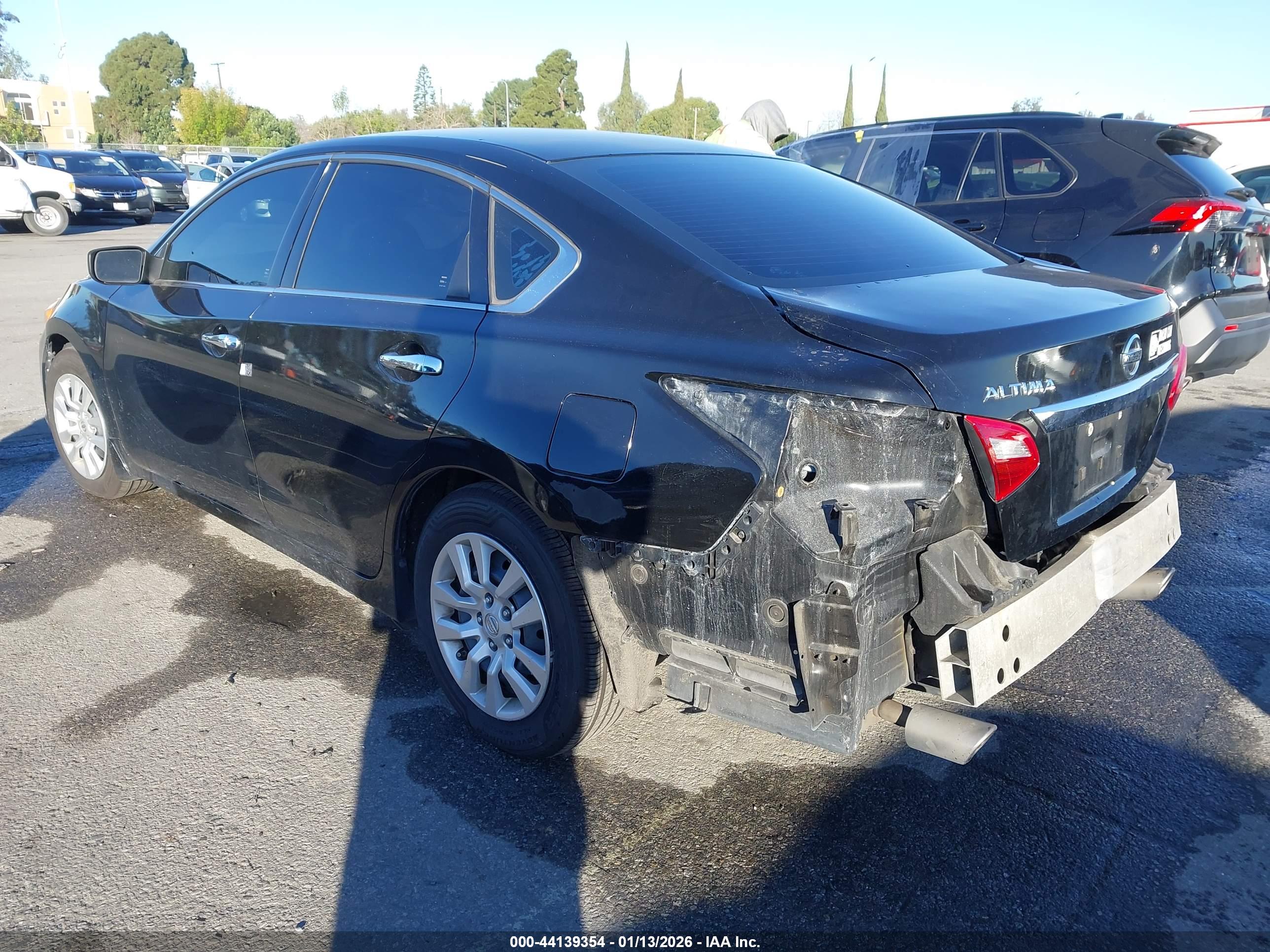 NISSAN ALTIMA image 3