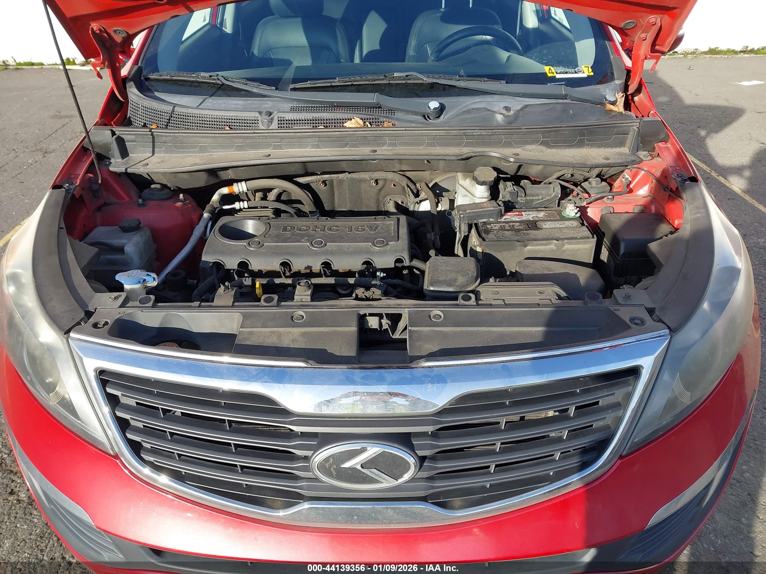 KIA SPORTAGE image 10
