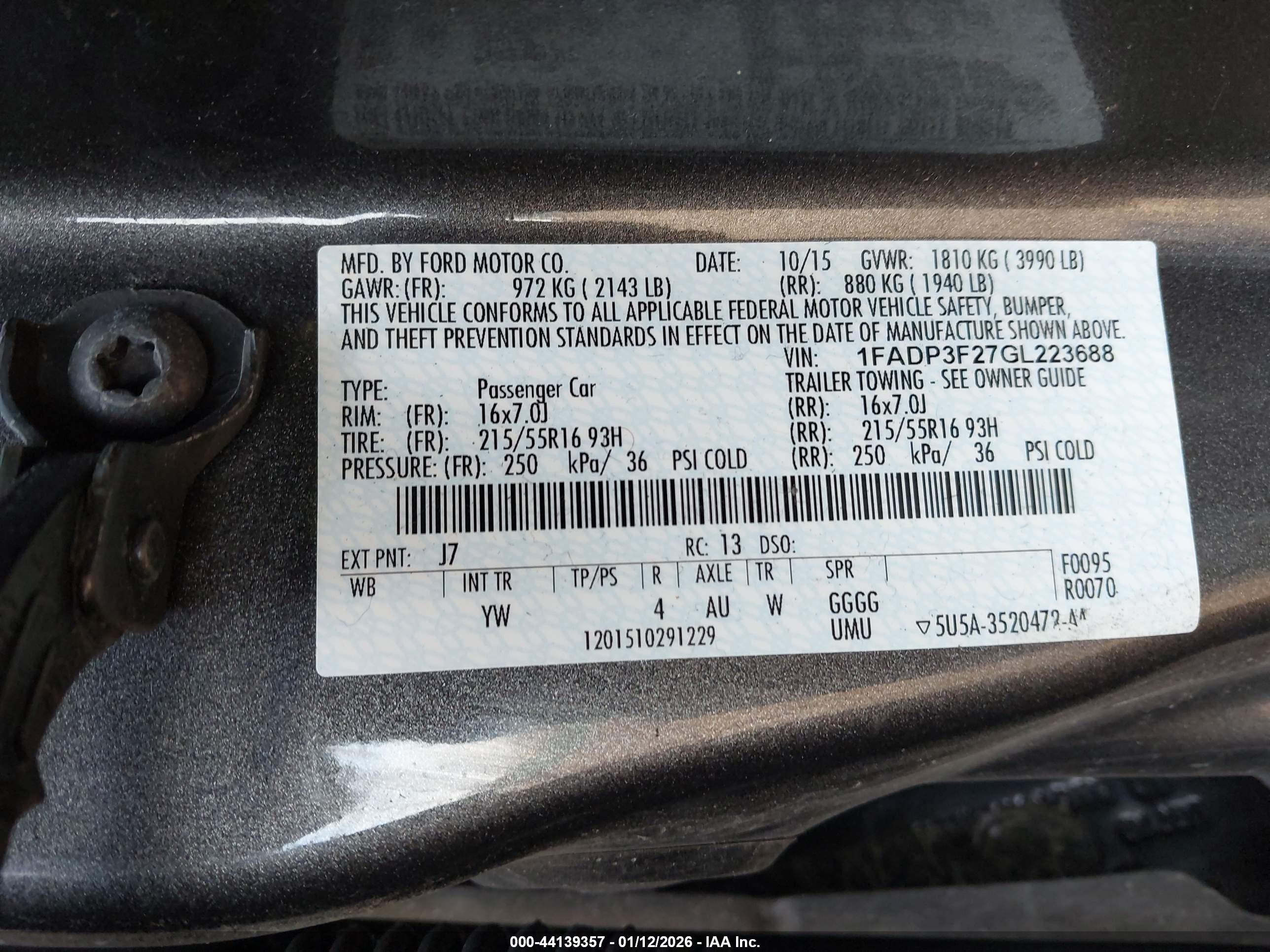 FORD FOCUS image 9
