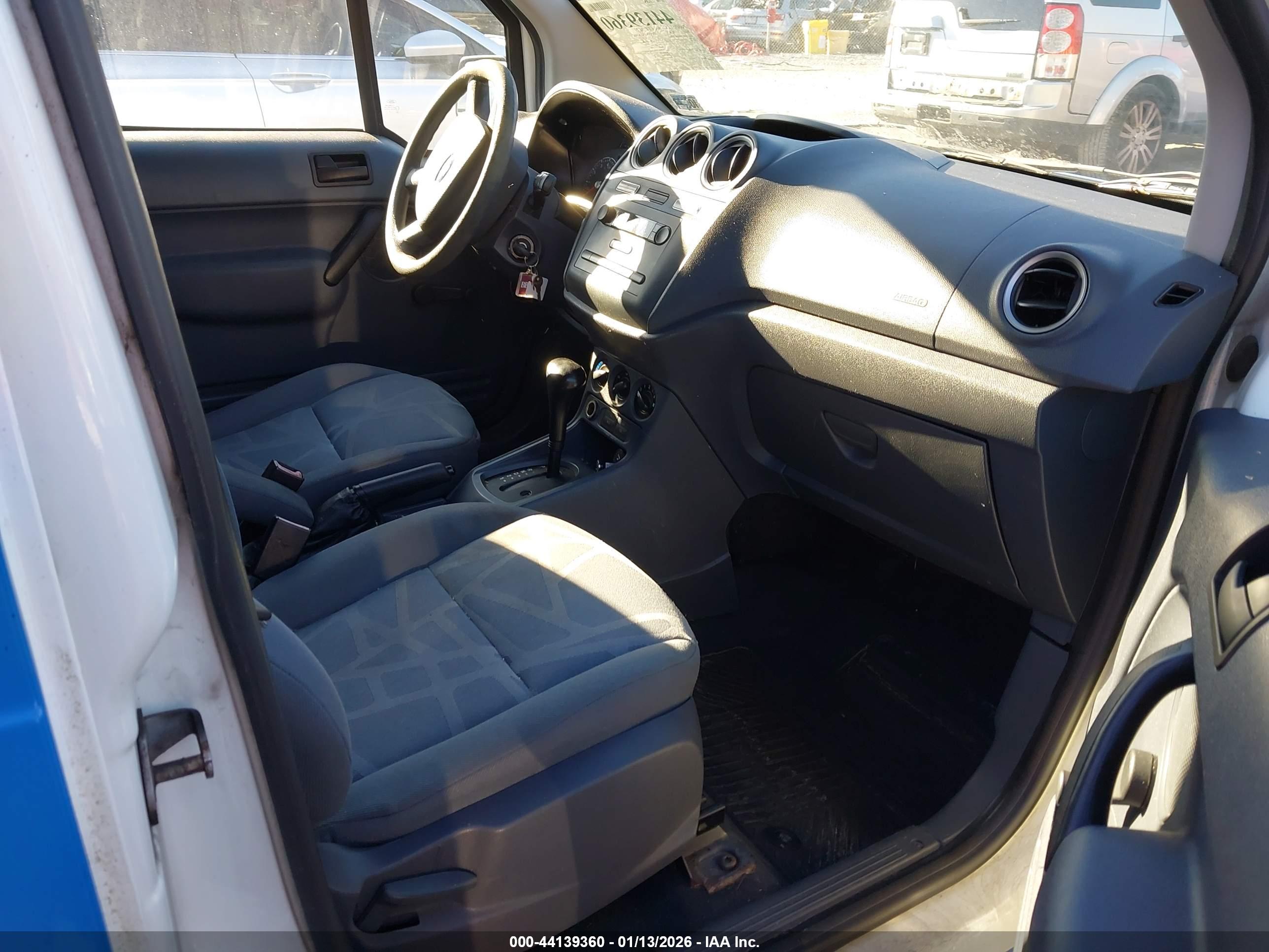 FORD TRANSIT image 5