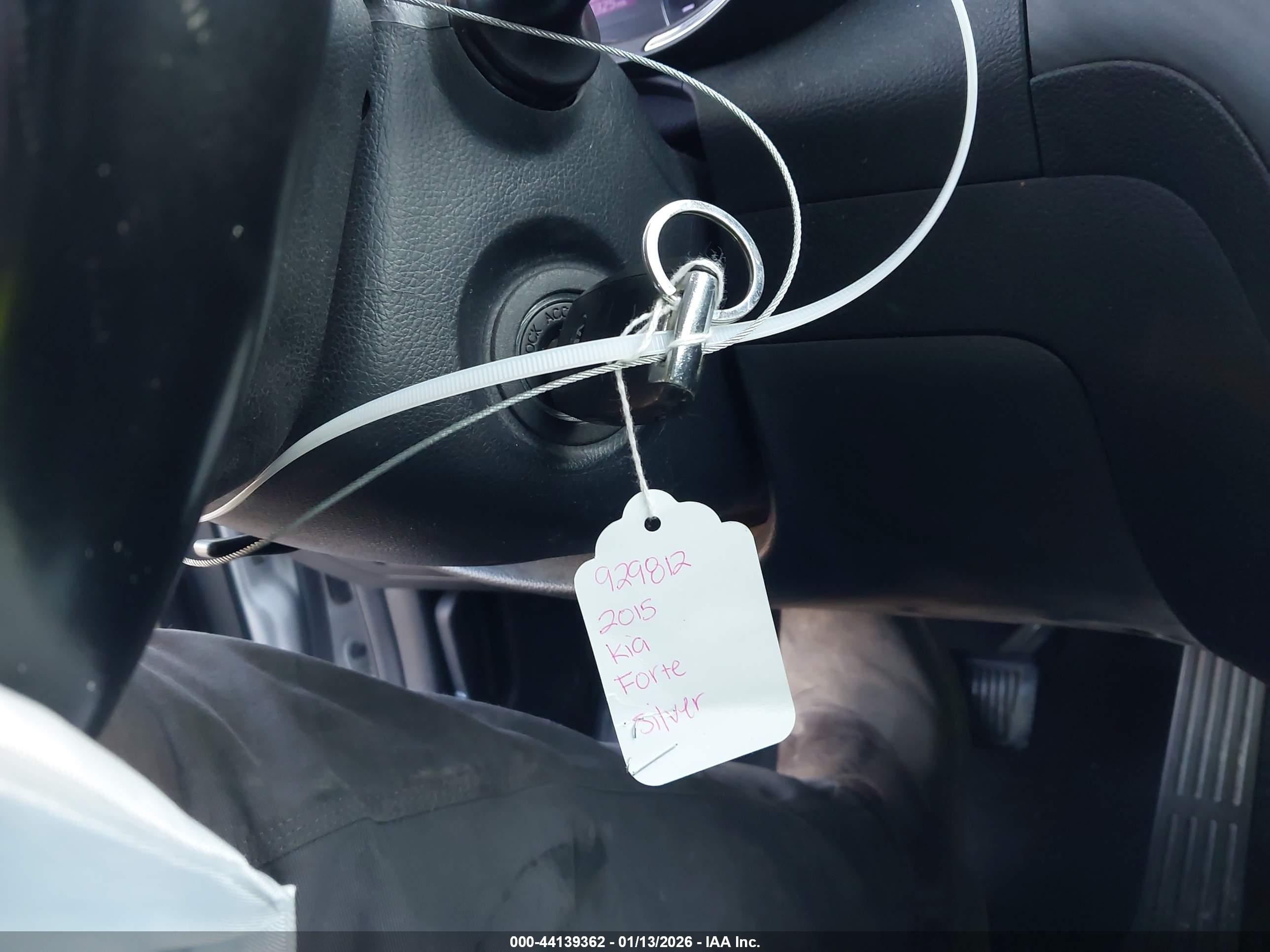 KIA FORTE image 11