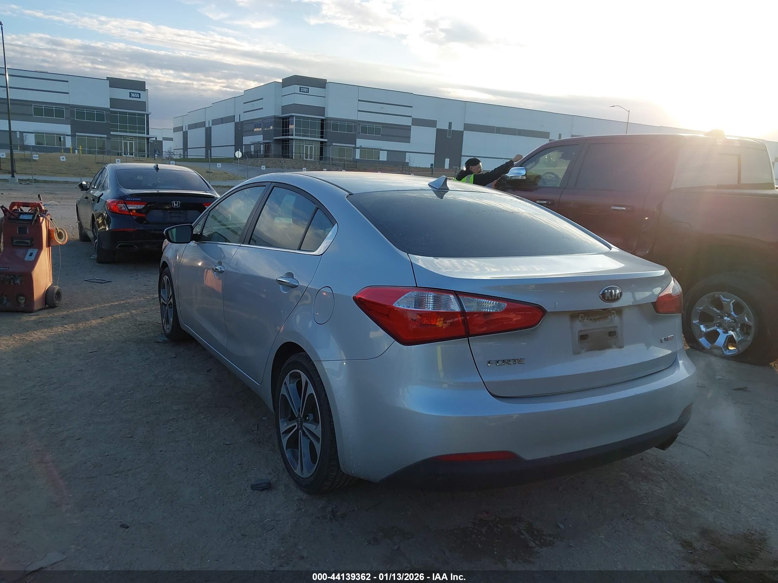 KIA FORTE image 3