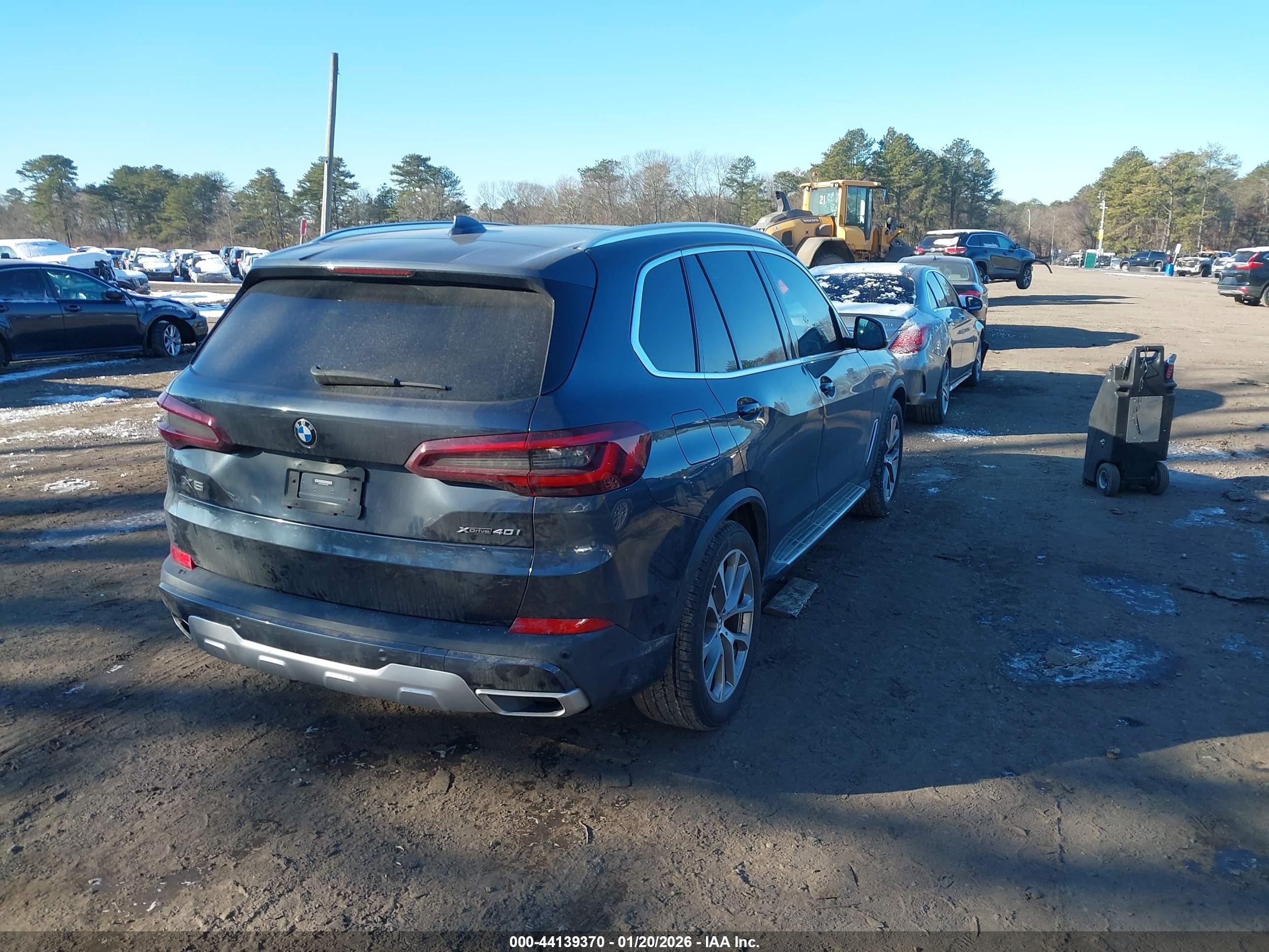 BMW X5 image 4