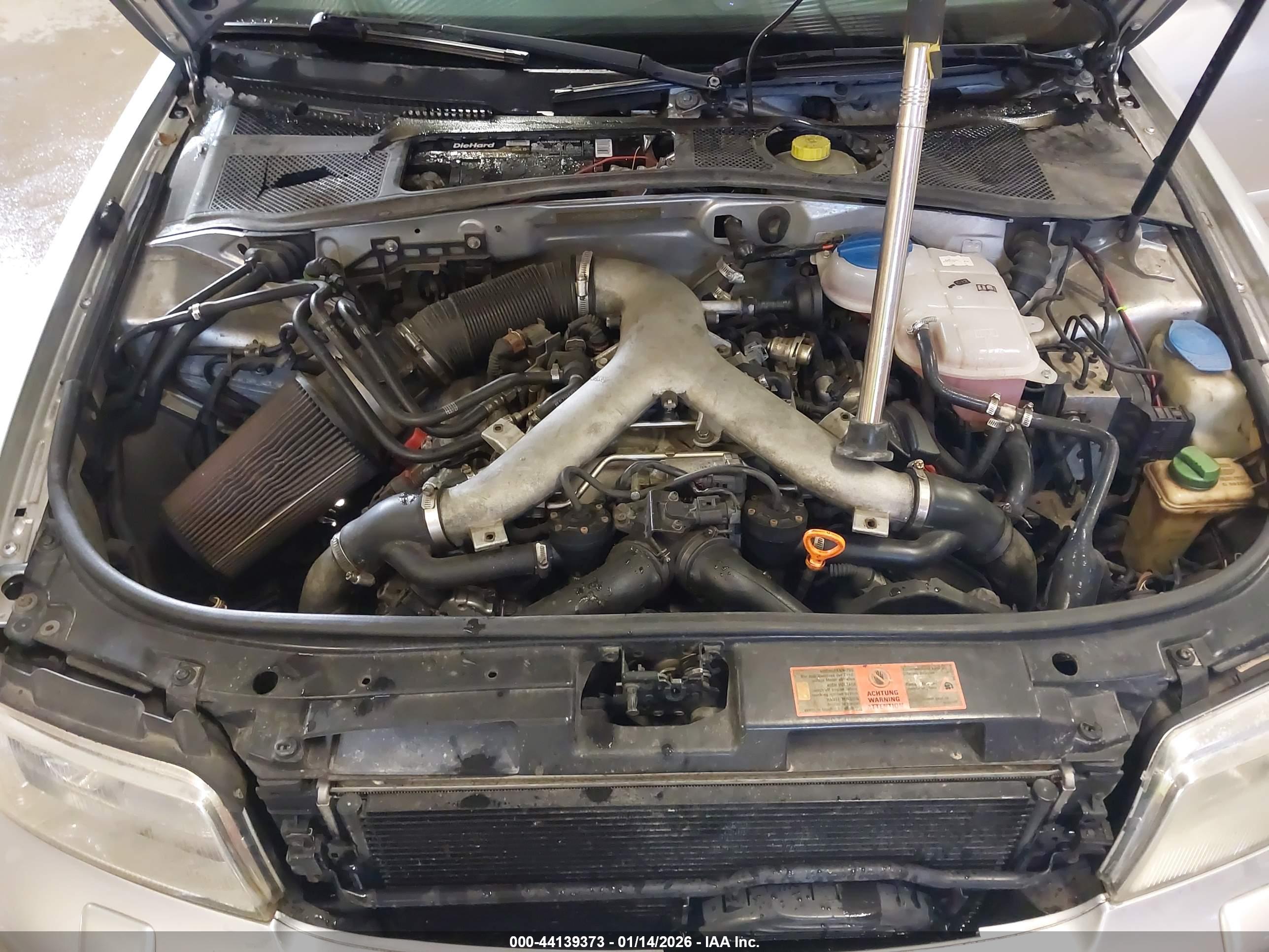 AUDI S4 image 10