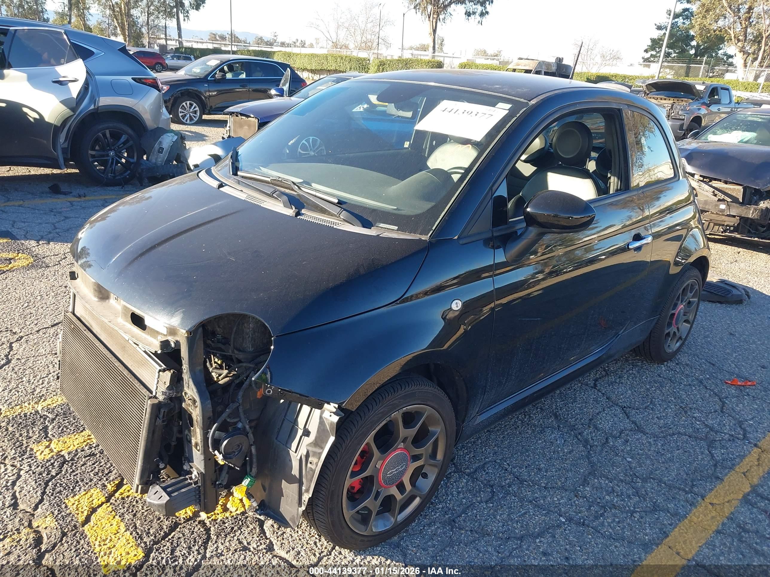 FIAT 500 image 2