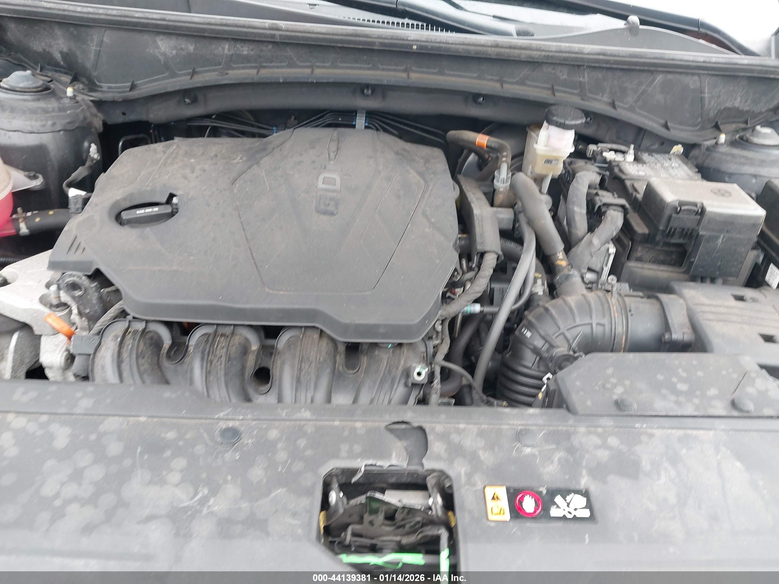 HYUNDAI TUCSON image 10