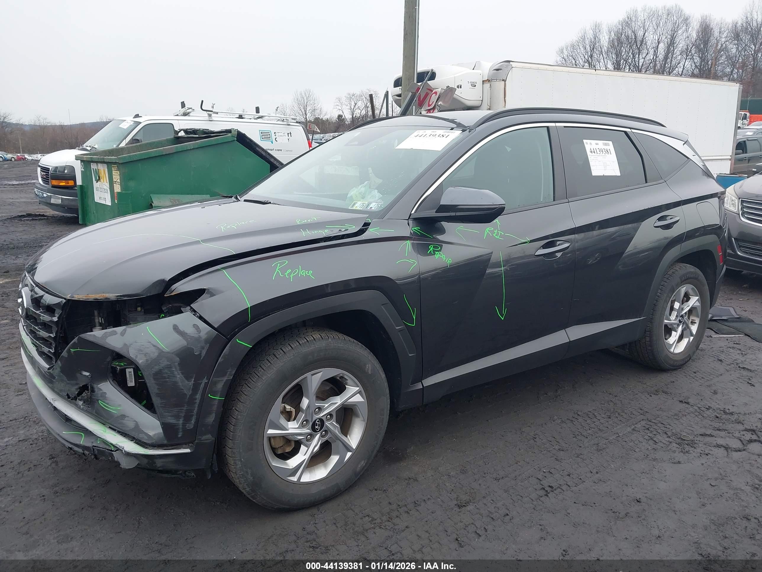 HYUNDAI TUCSON image 2