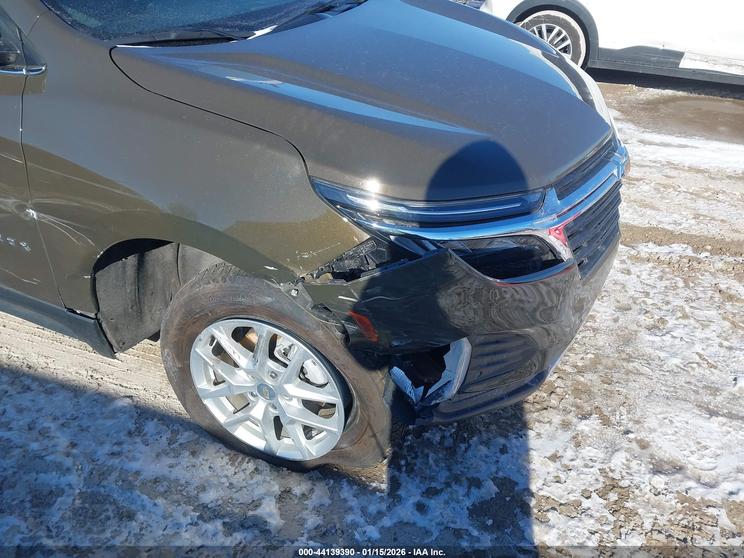 CHEVROLET EQUINOX image 6