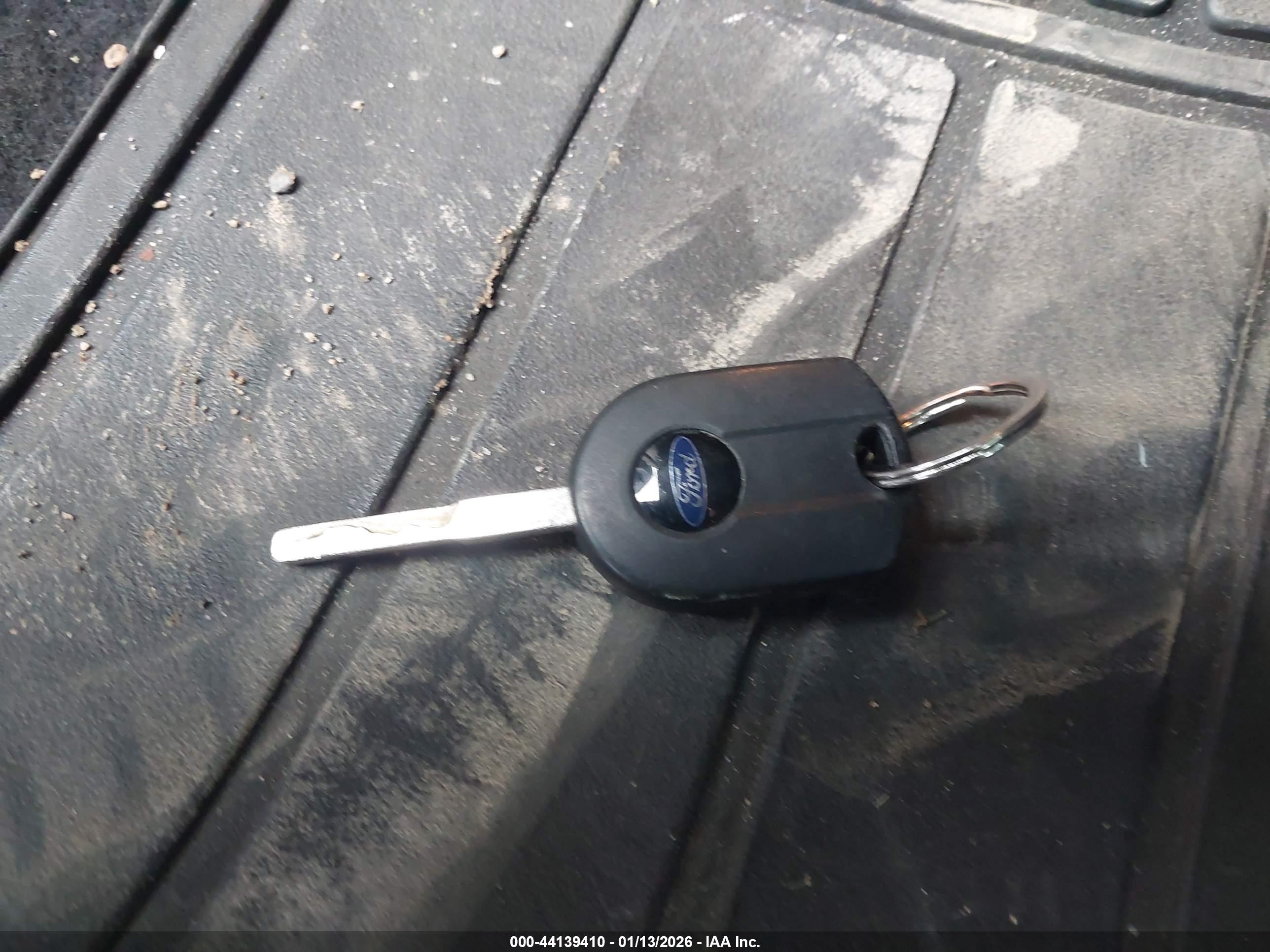 FORD FOCUS image 11