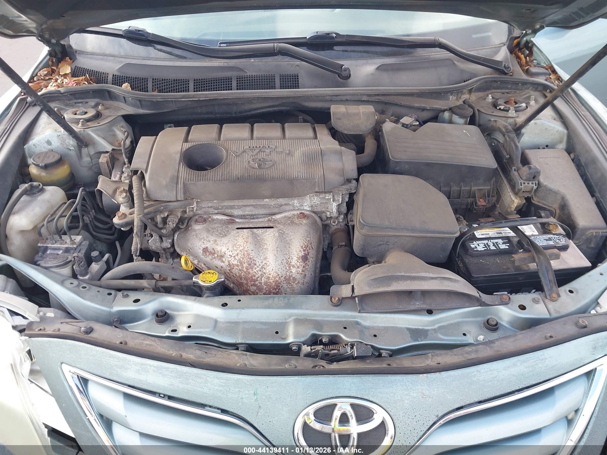 TOYOTA CAMRY image 10