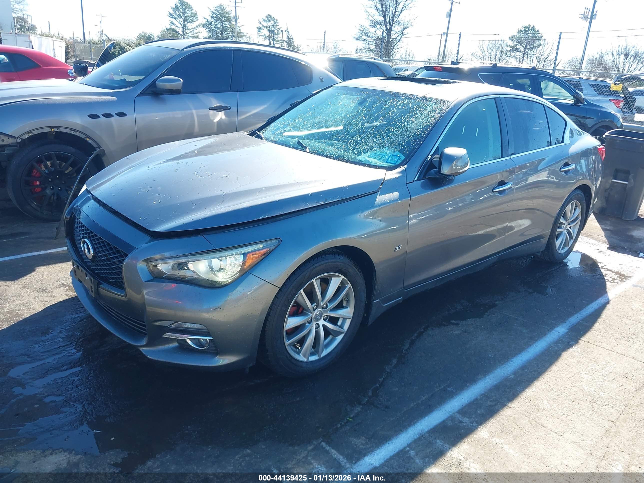 INFINITI Q50 image 2