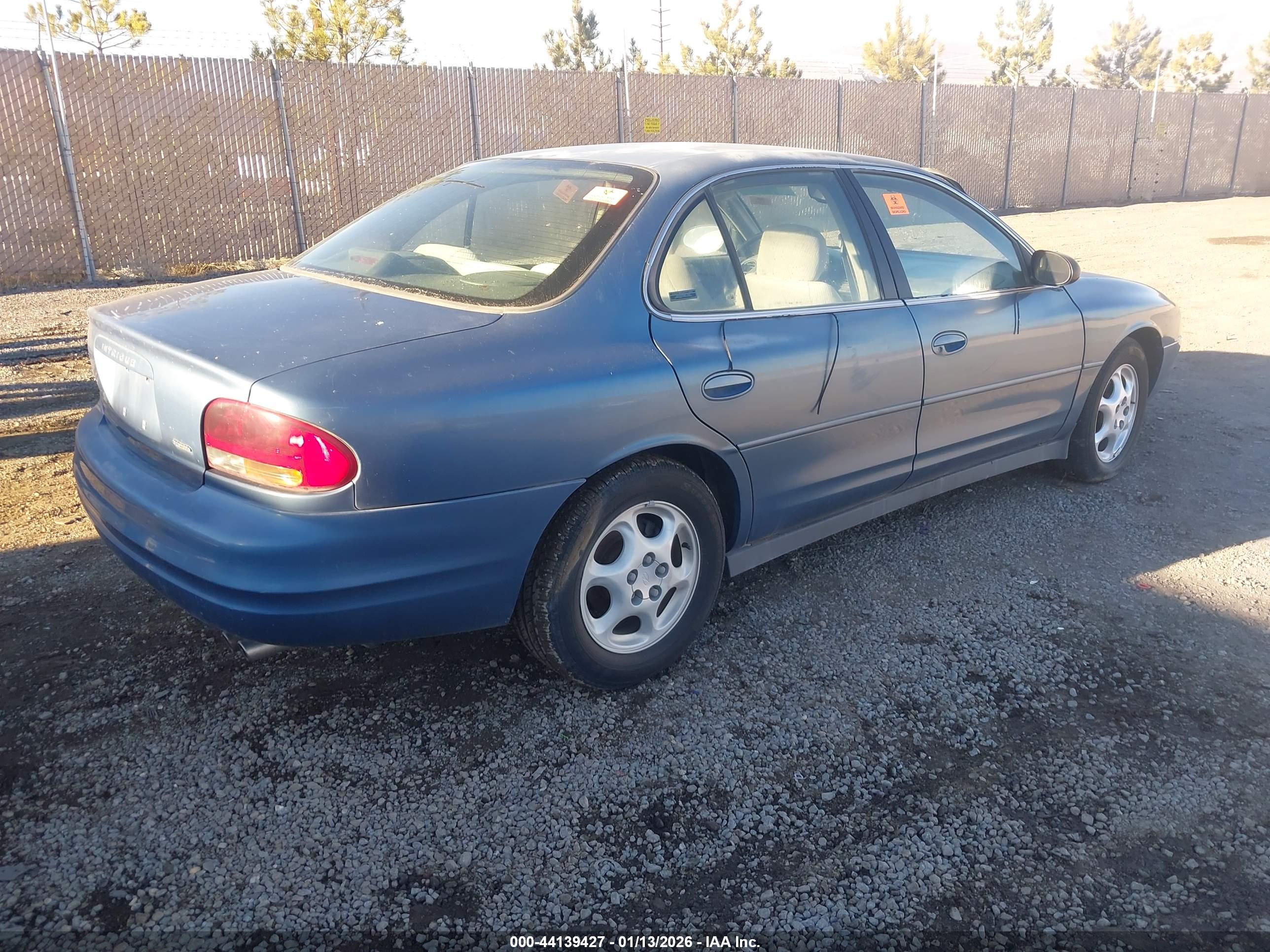 OLDSMOBILE INTRIGUE image 4