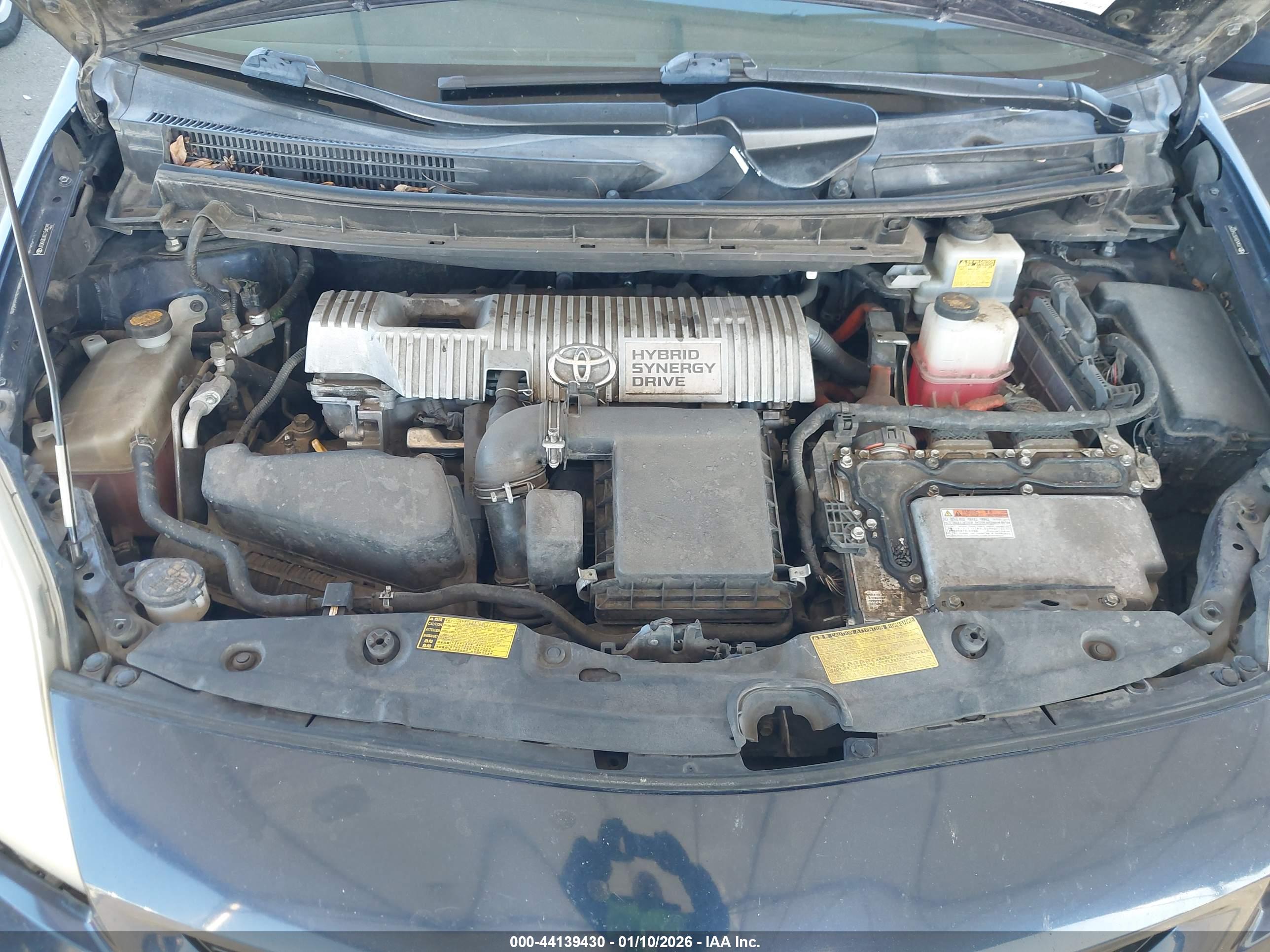 TOYOTA PRIUS image 10