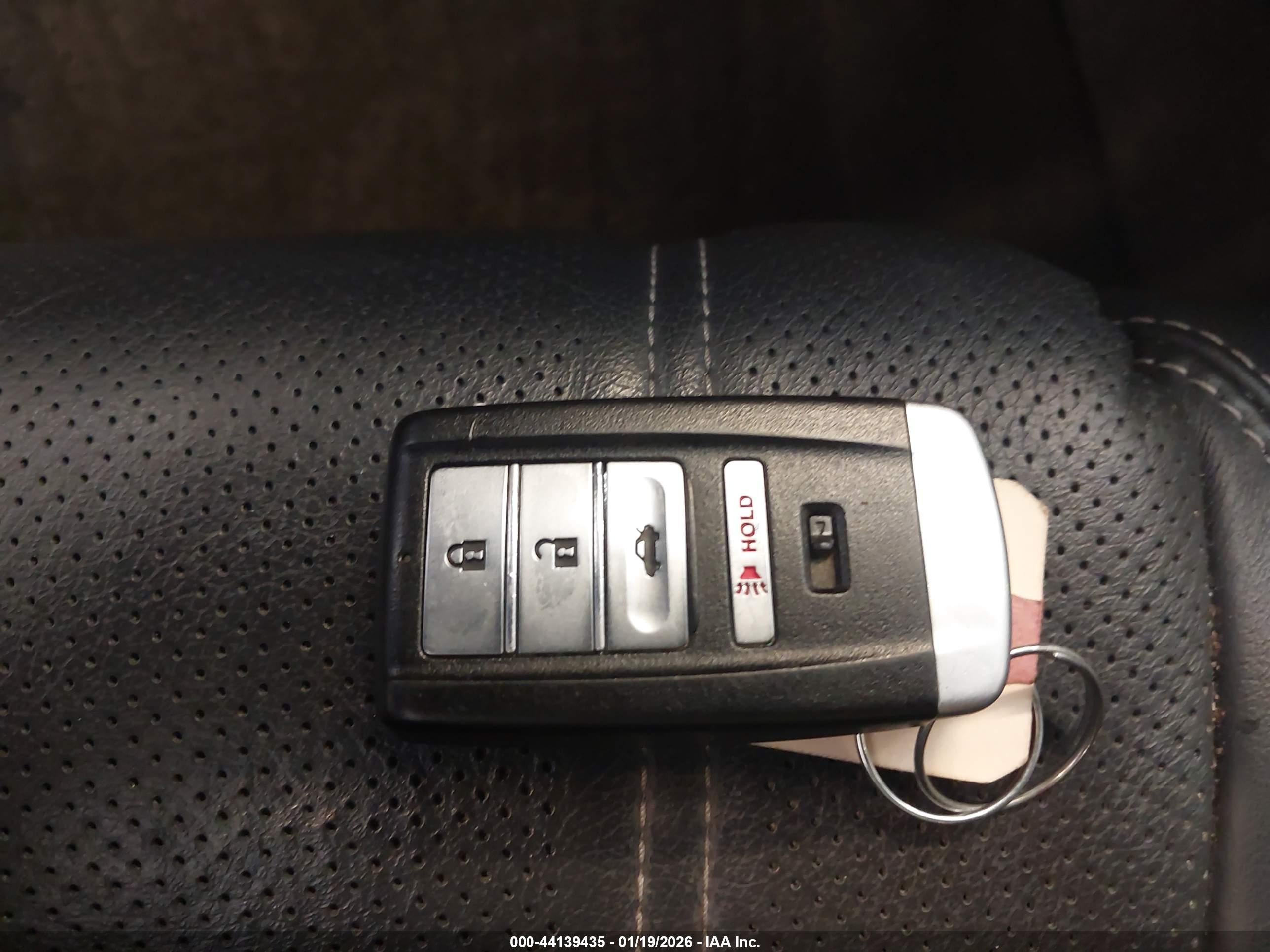 ACURA TLX image 11