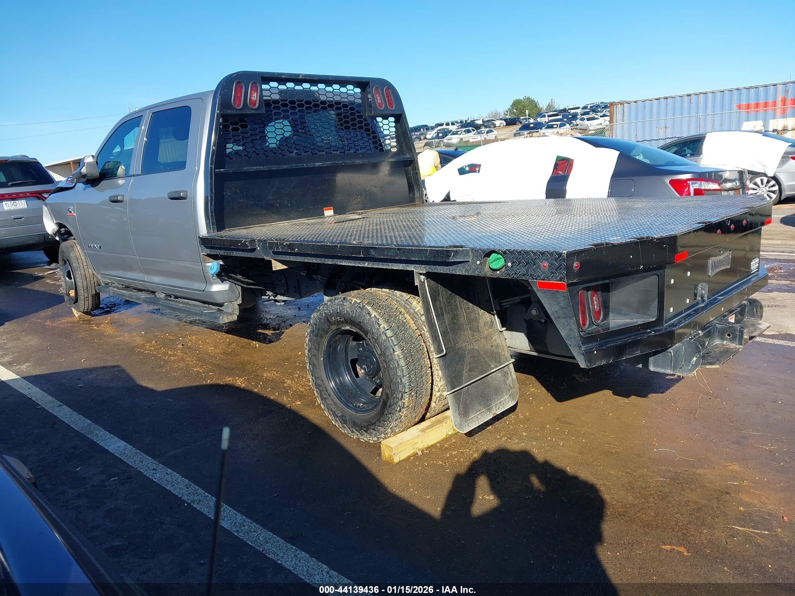 RAM 3500 image 3