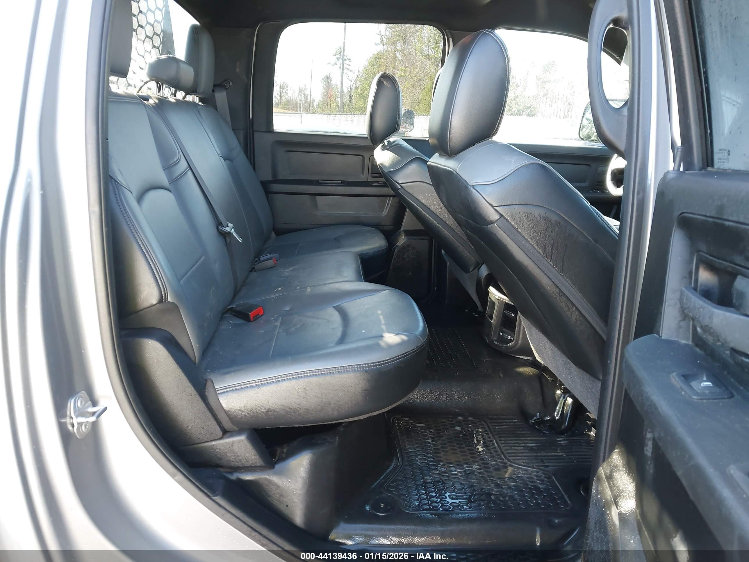 RAM 3500 image 7