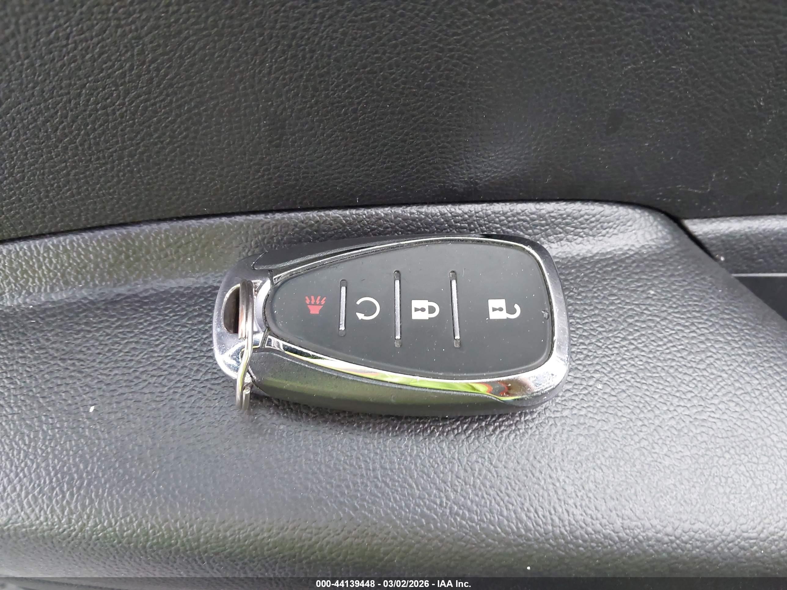 CHEVROLET TRAX image 11