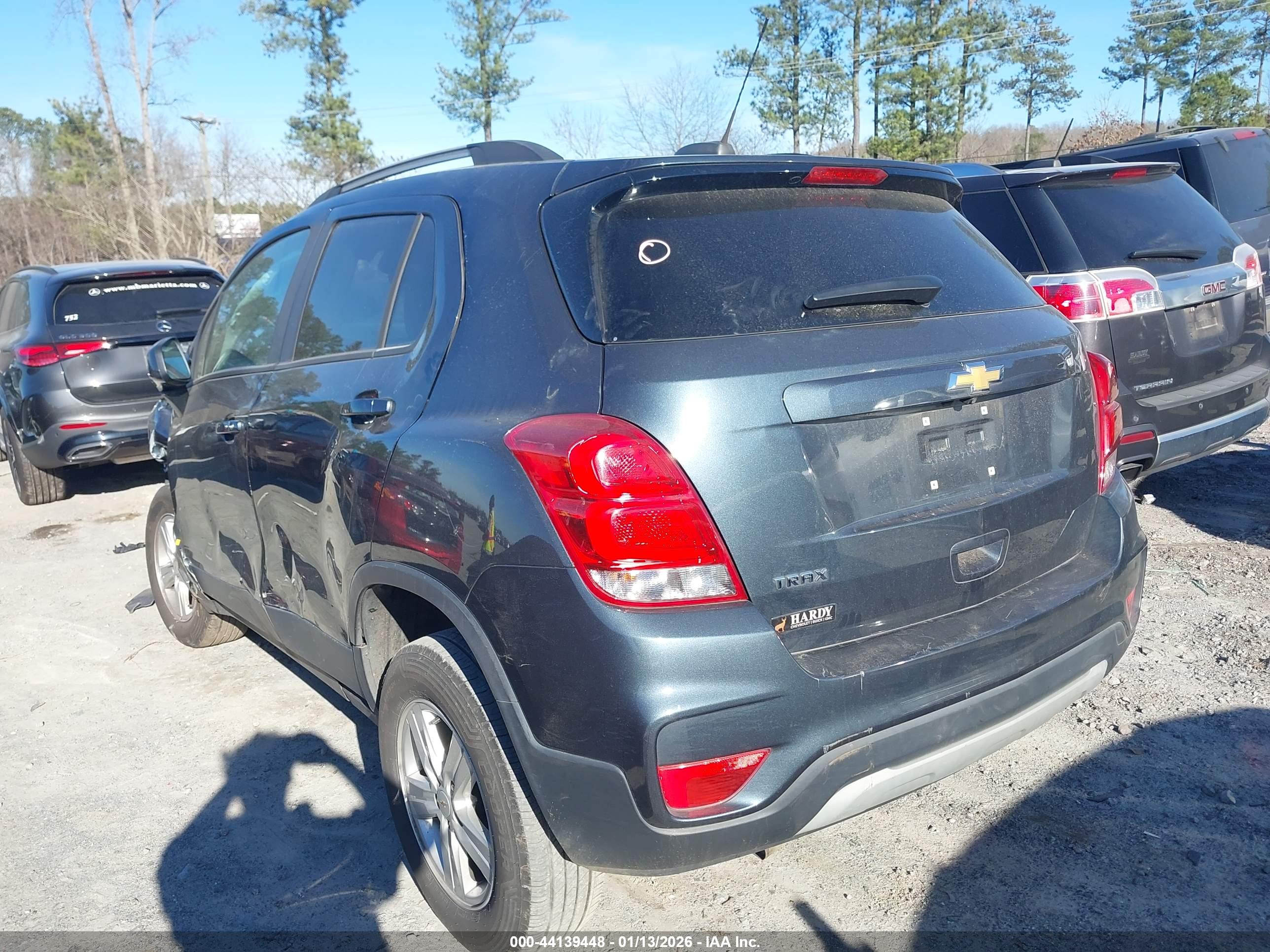CHEVROLET TRAX image 3