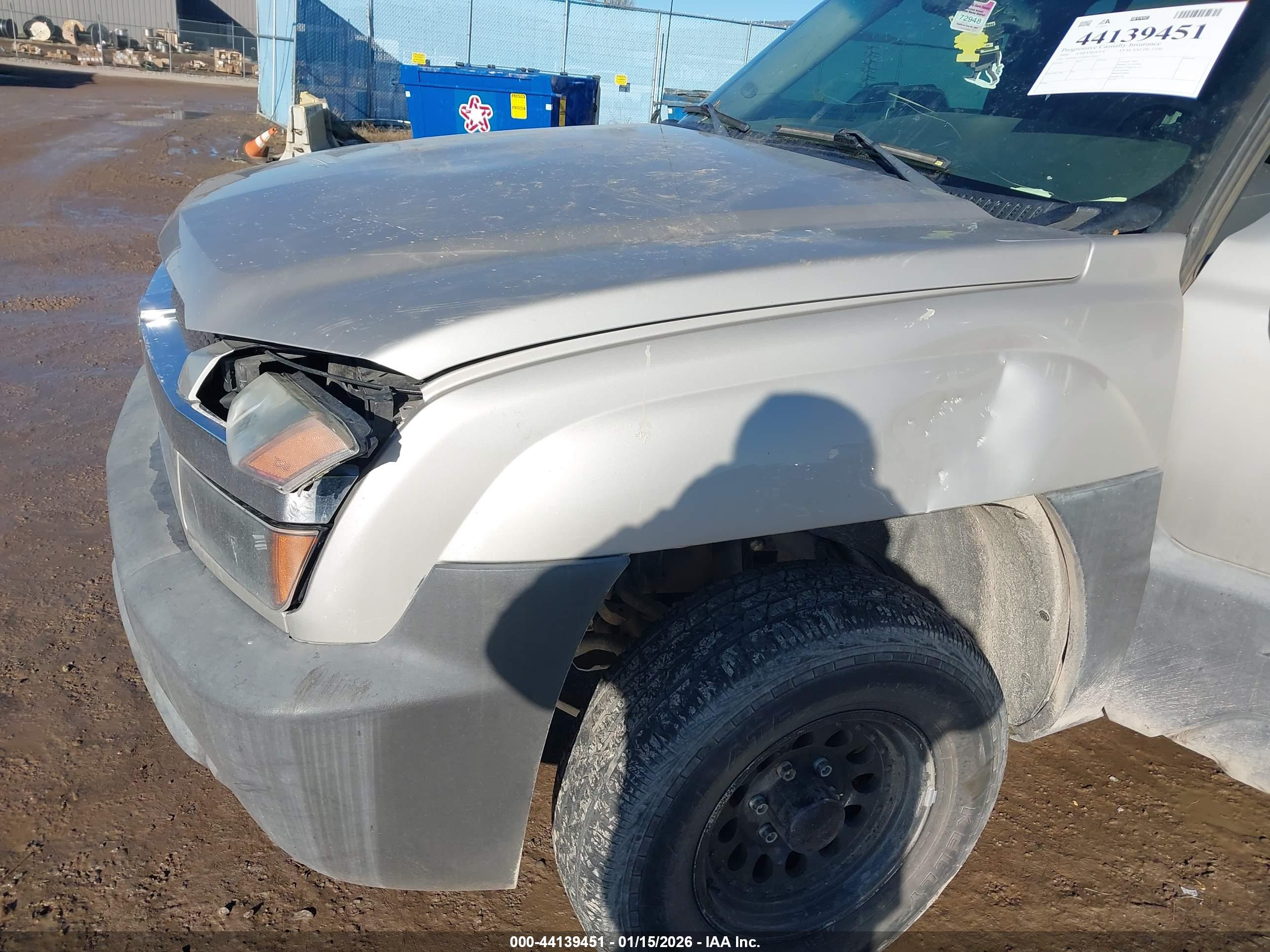 CHEVROLET AVALANCHE image 6
