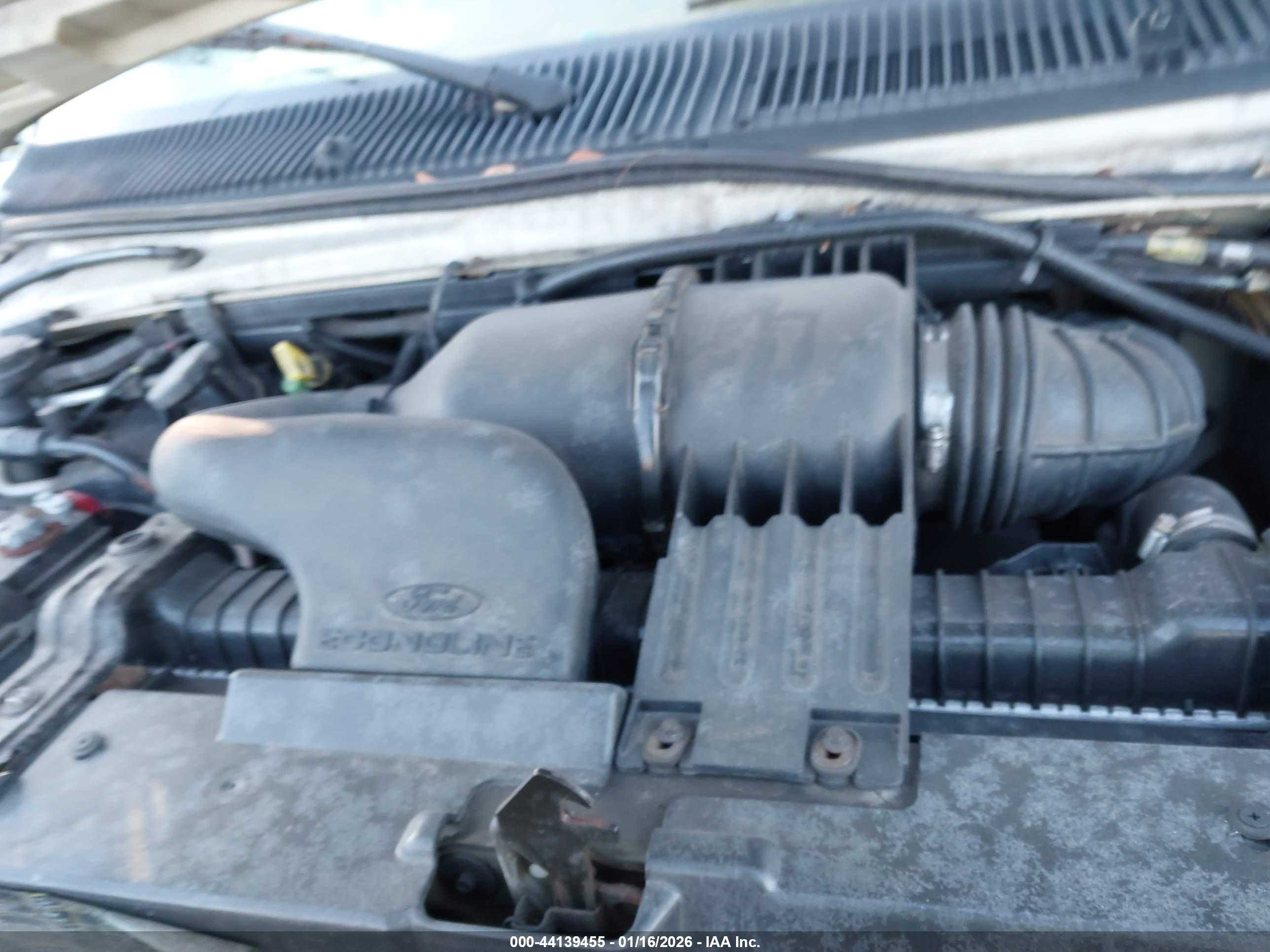 FORD E-350 image 10