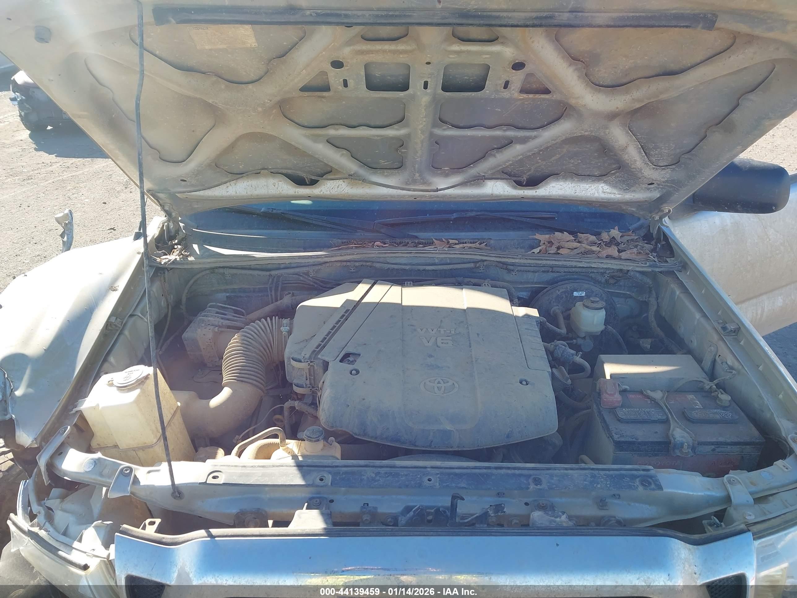 TOYOTA TACOMA image 10