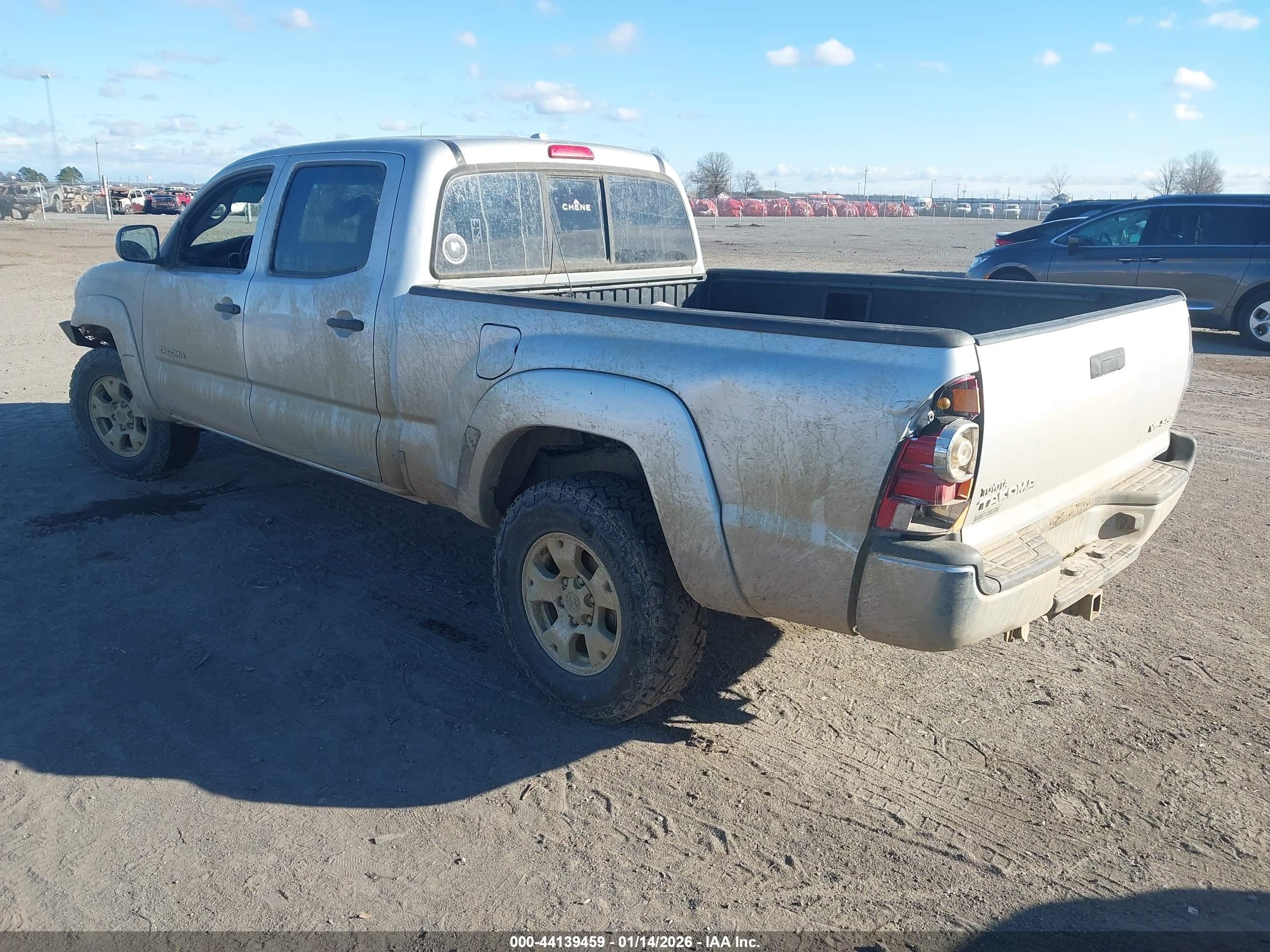 TOYOTA TACOMA image 3