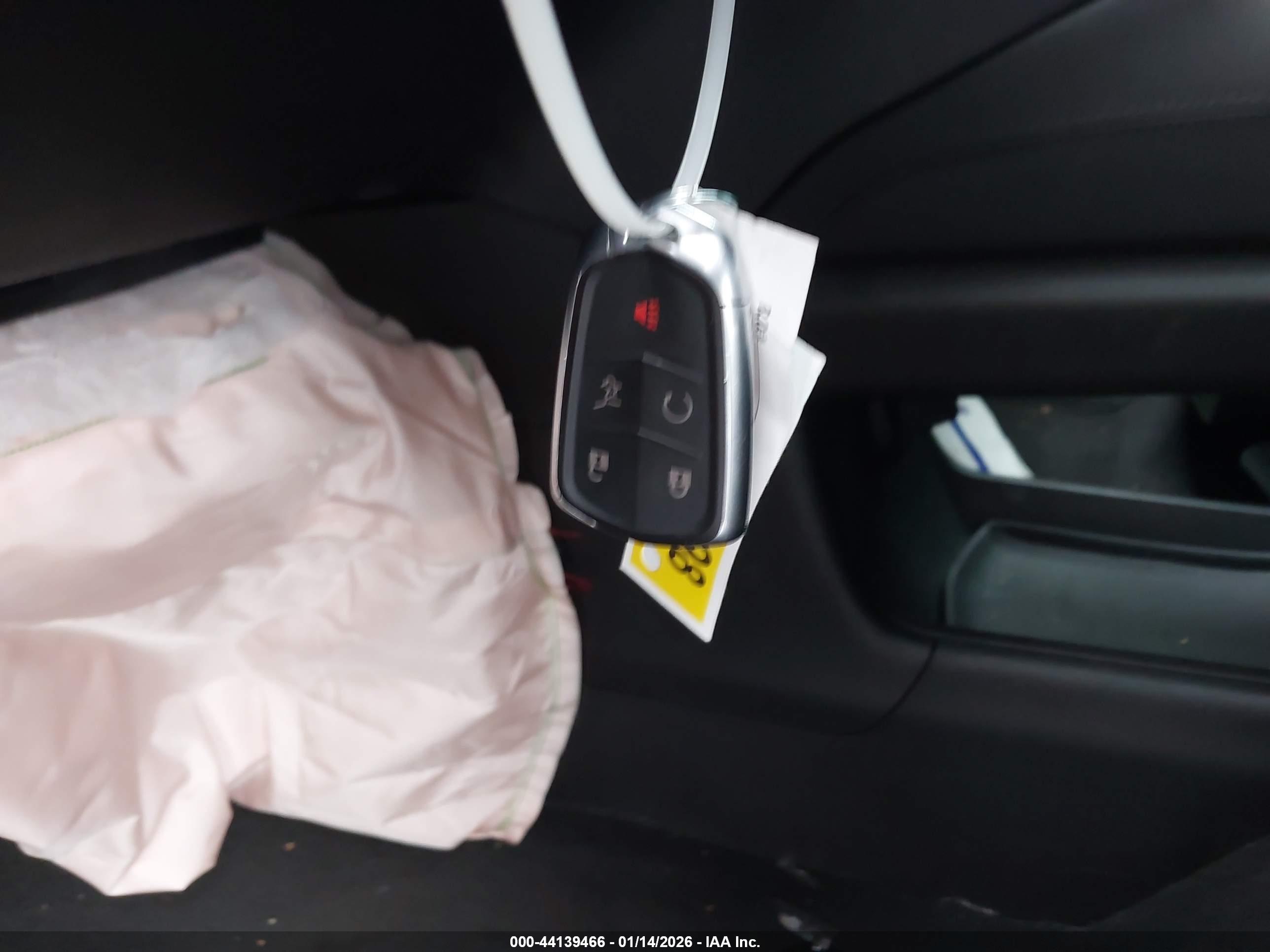 CADILLAC XT6 image 11