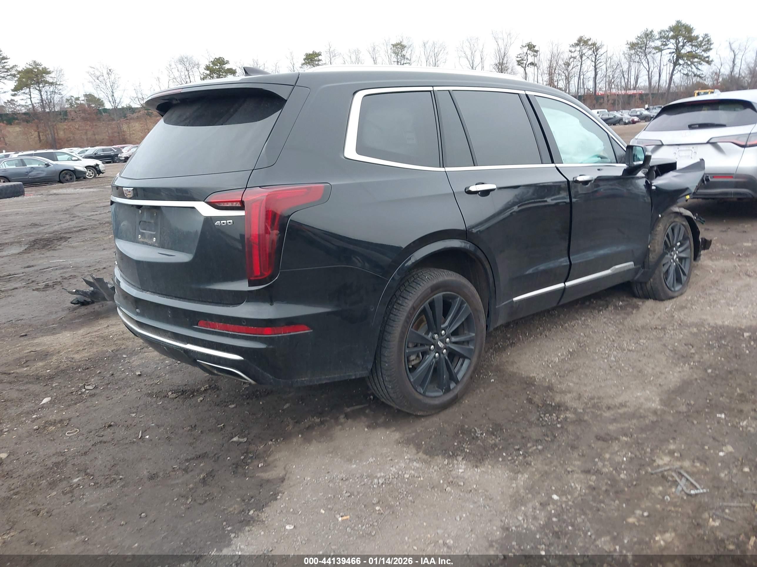 CADILLAC XT6 image 4