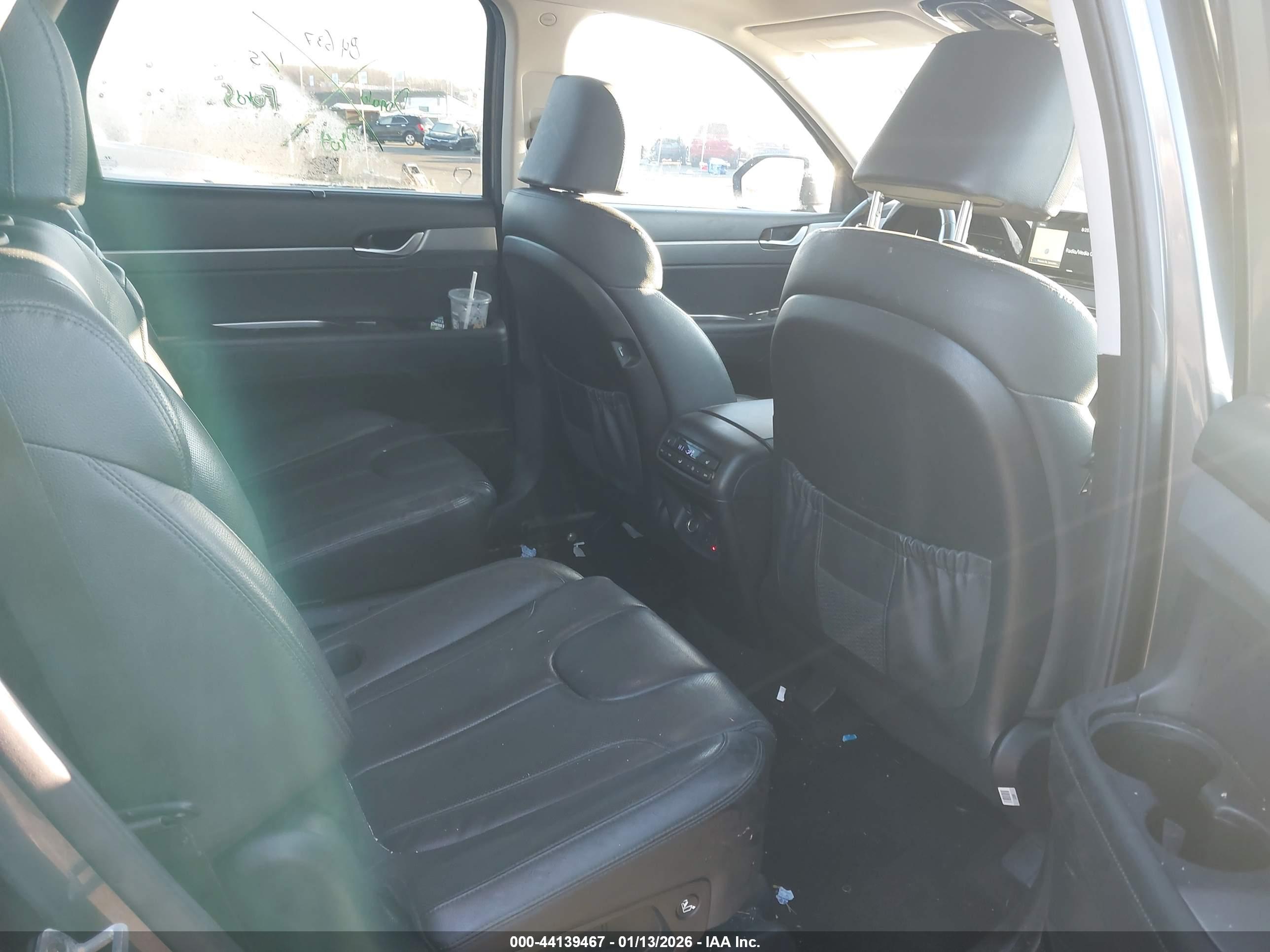 HYUNDAI PALISADE image 8