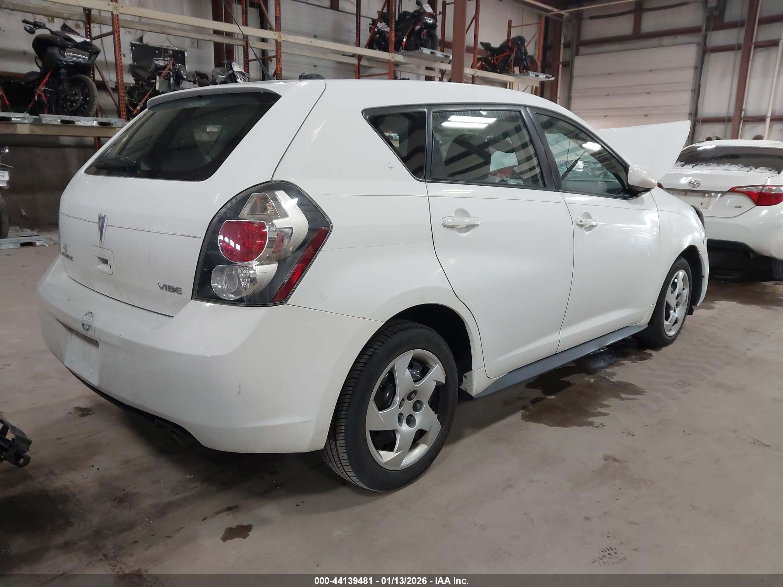 PONTIAC VIBE image 4