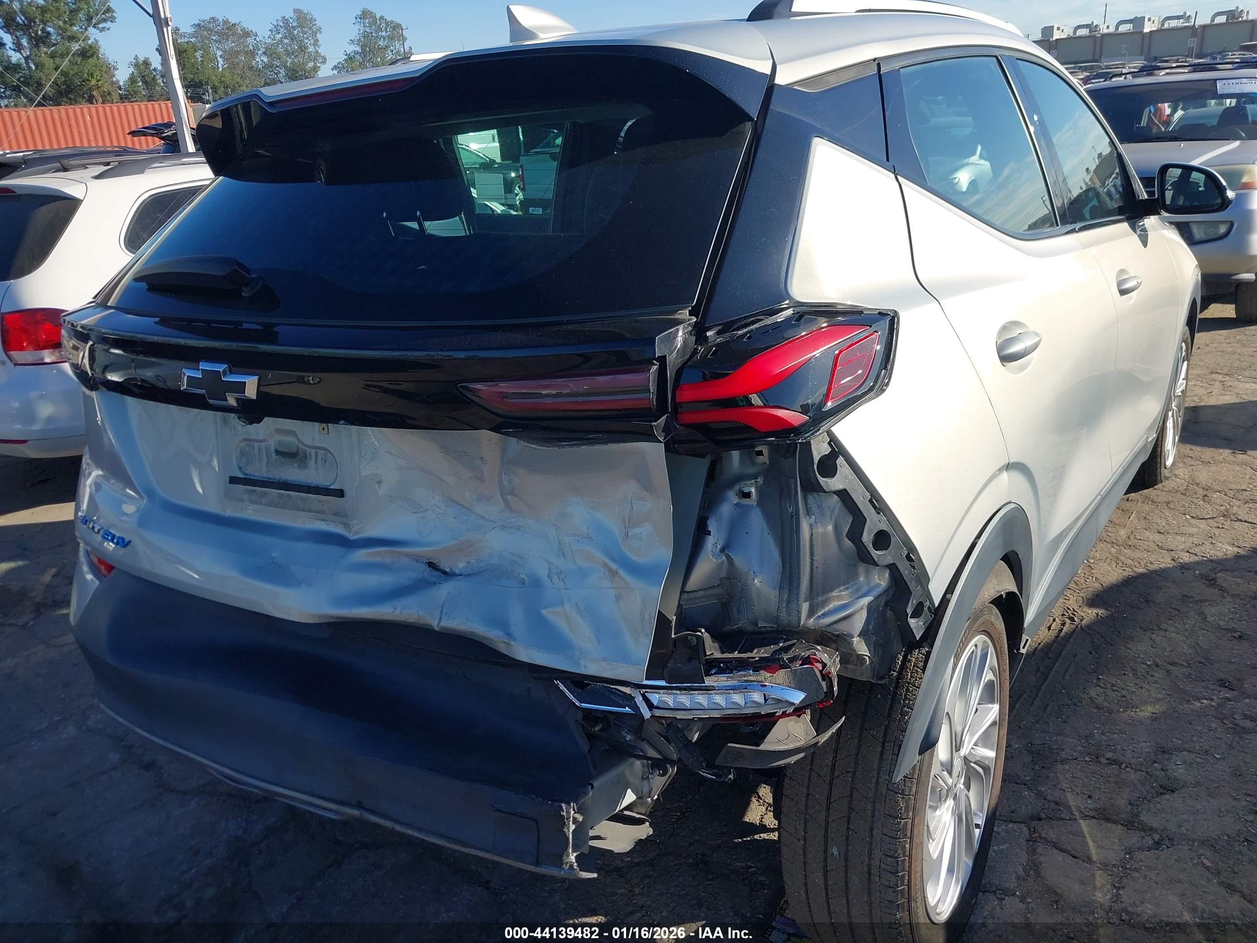 CHEVROLET BOLT image 6