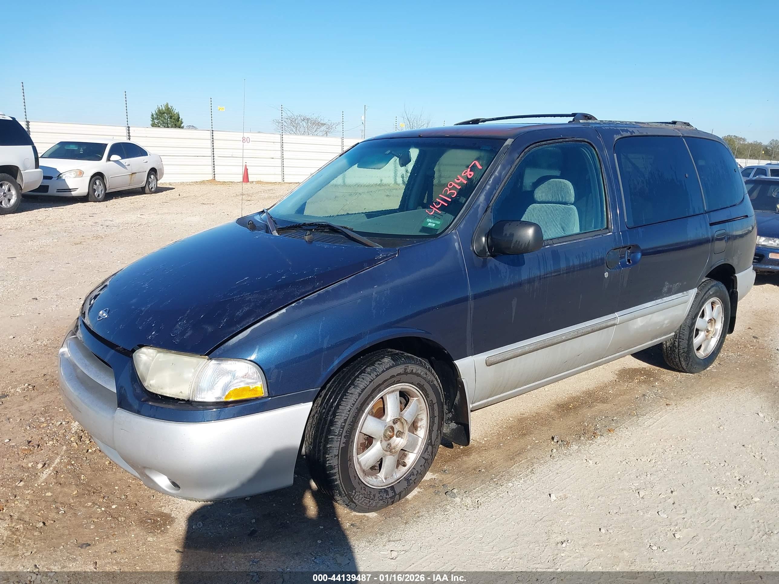 NISSAN QUEST image 2