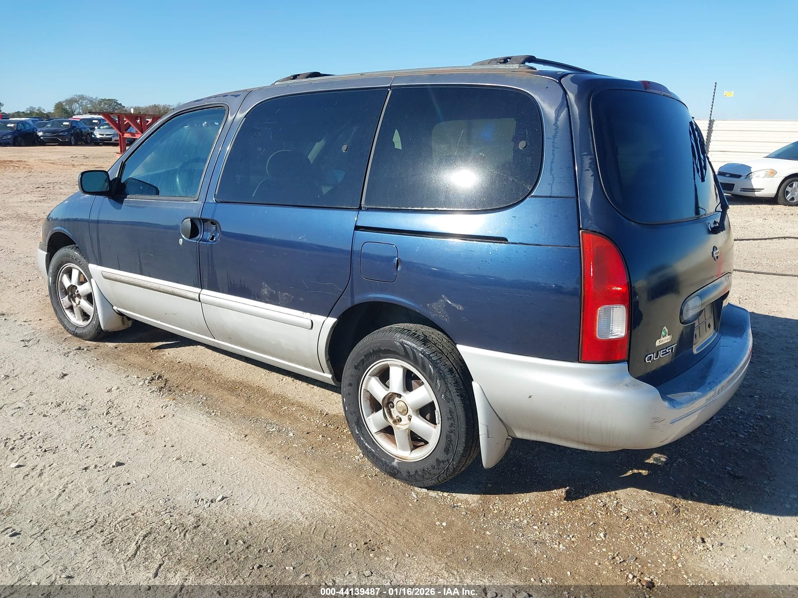 NISSAN QUEST image 3