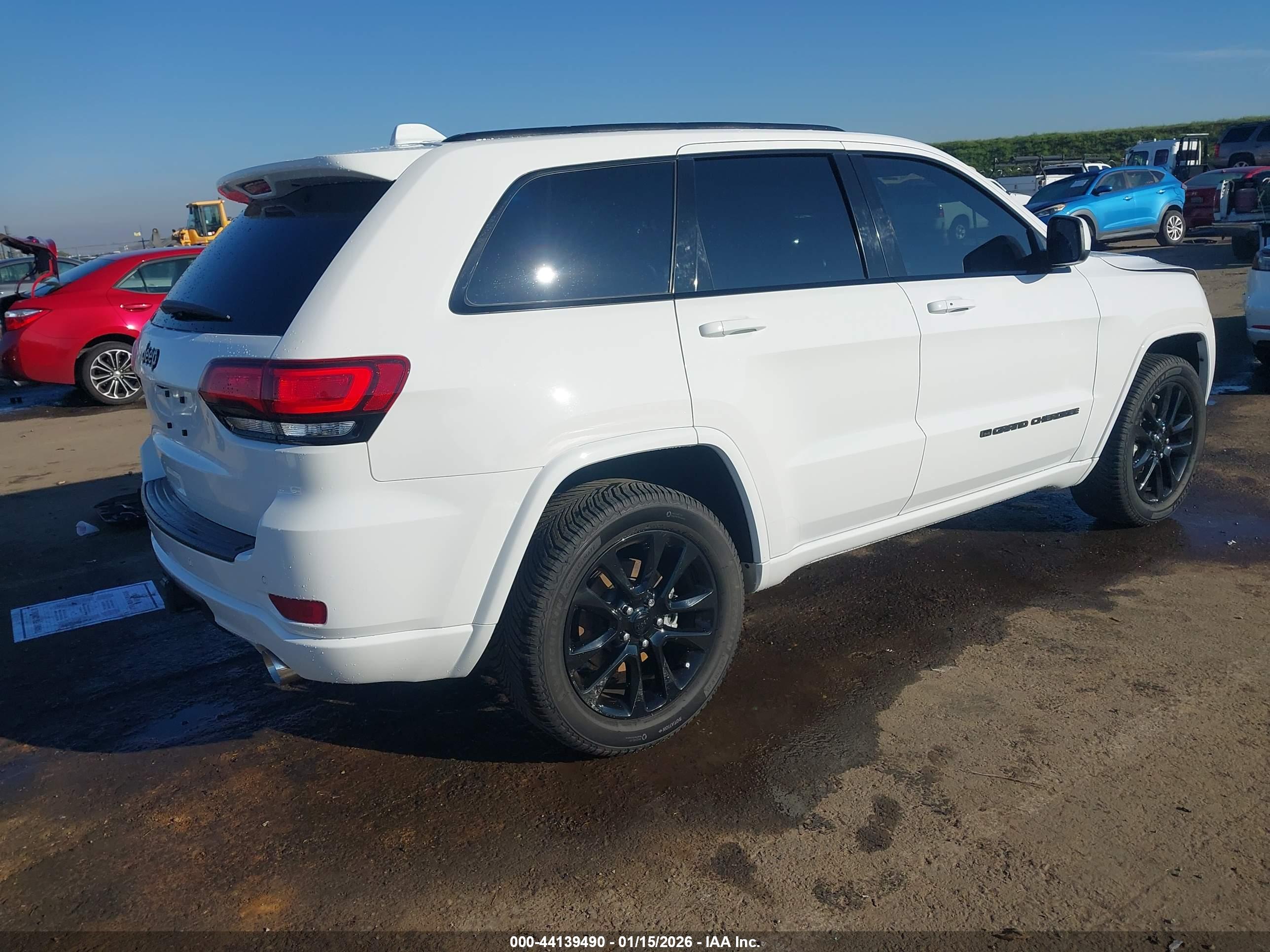 JEEP GRAND image 4