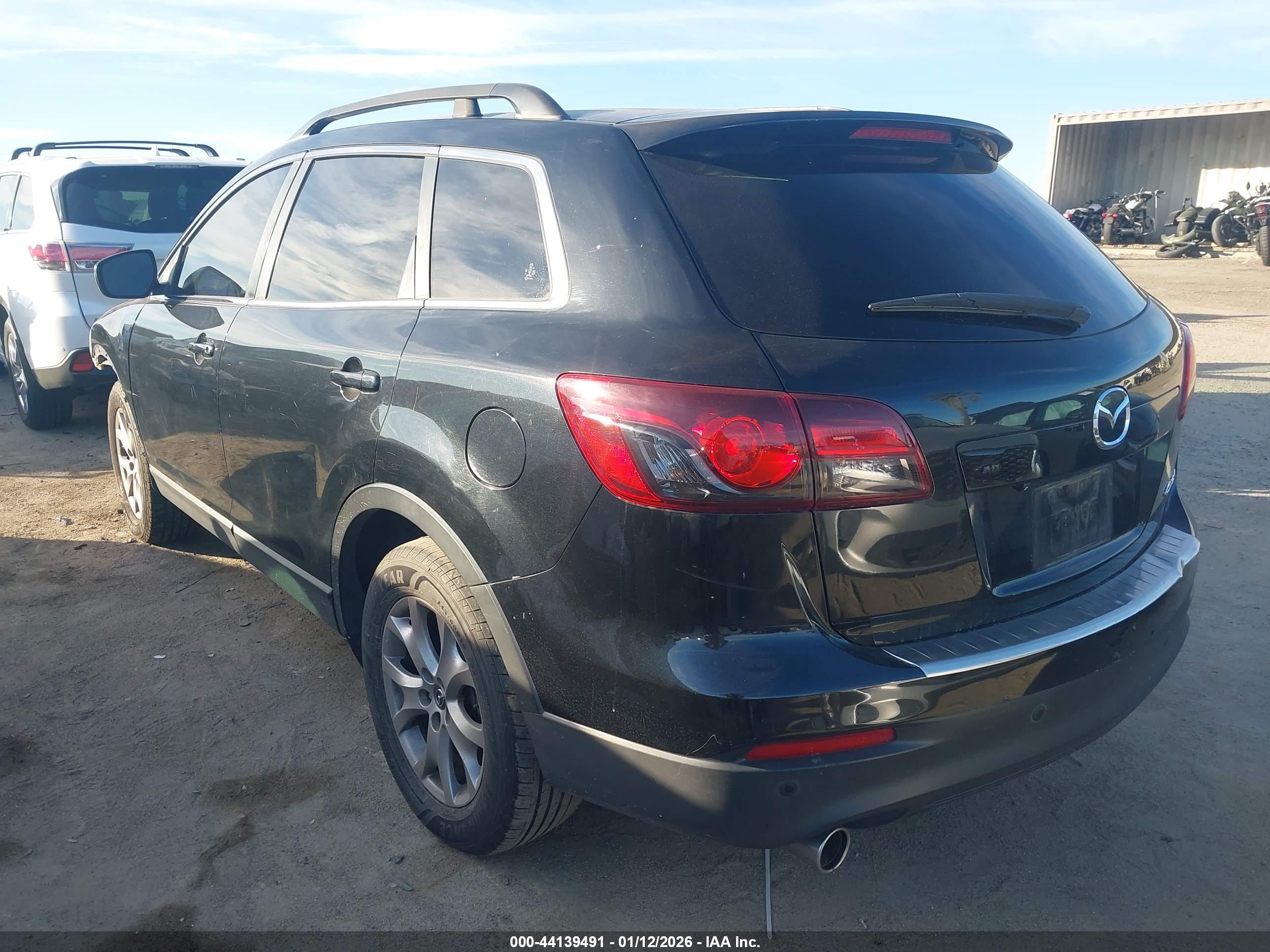 MAZDA CX-9 image 3
