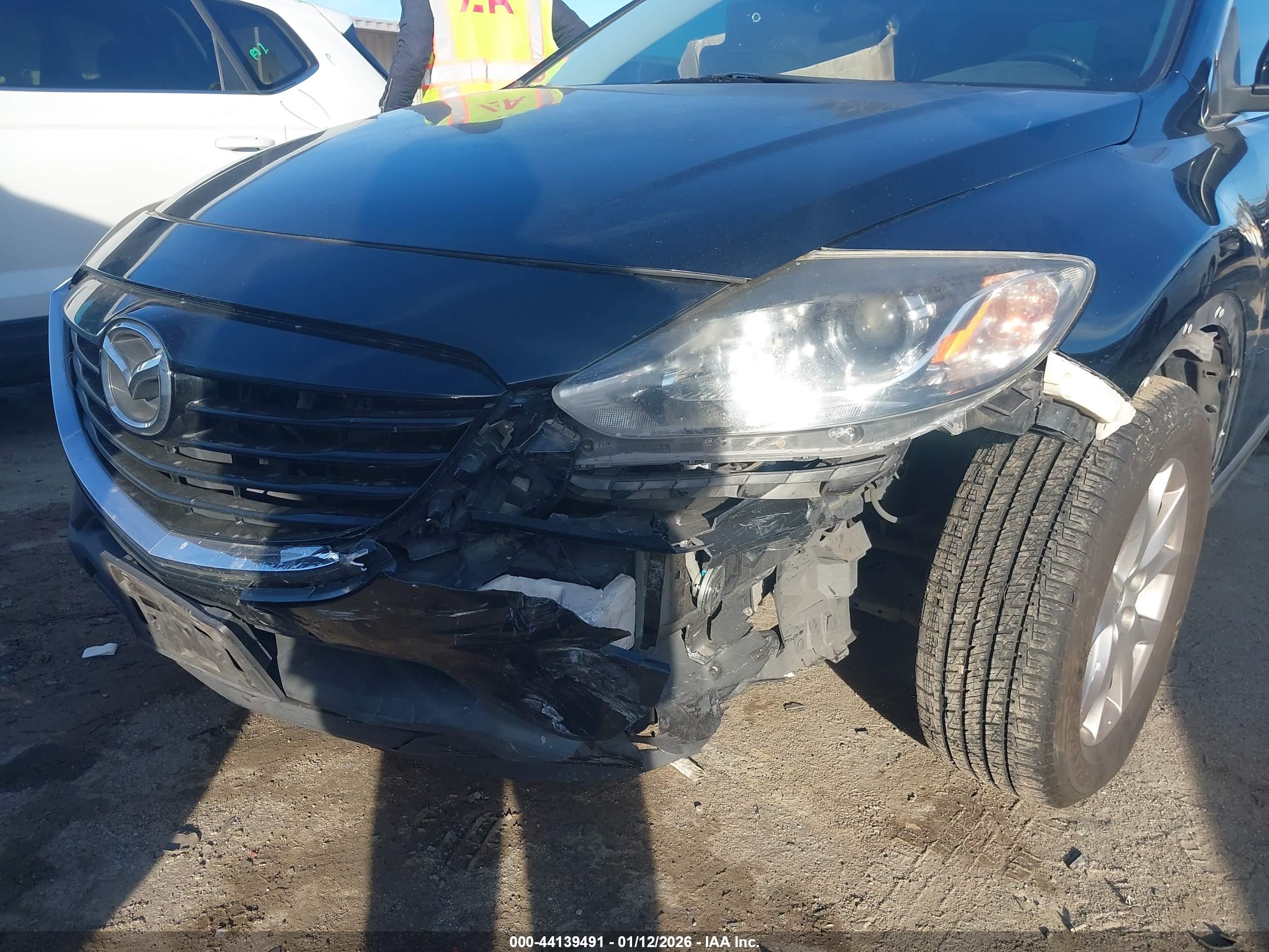 MAZDA CX-9 image 6