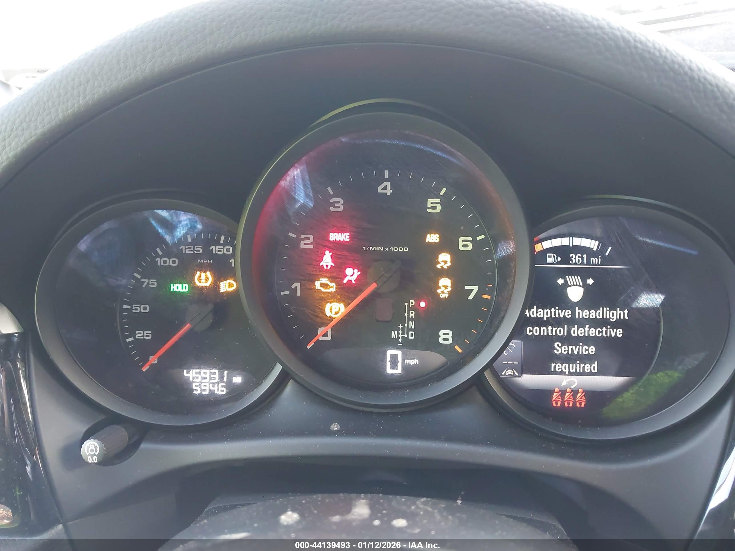 PORSCHE MACAN image 7