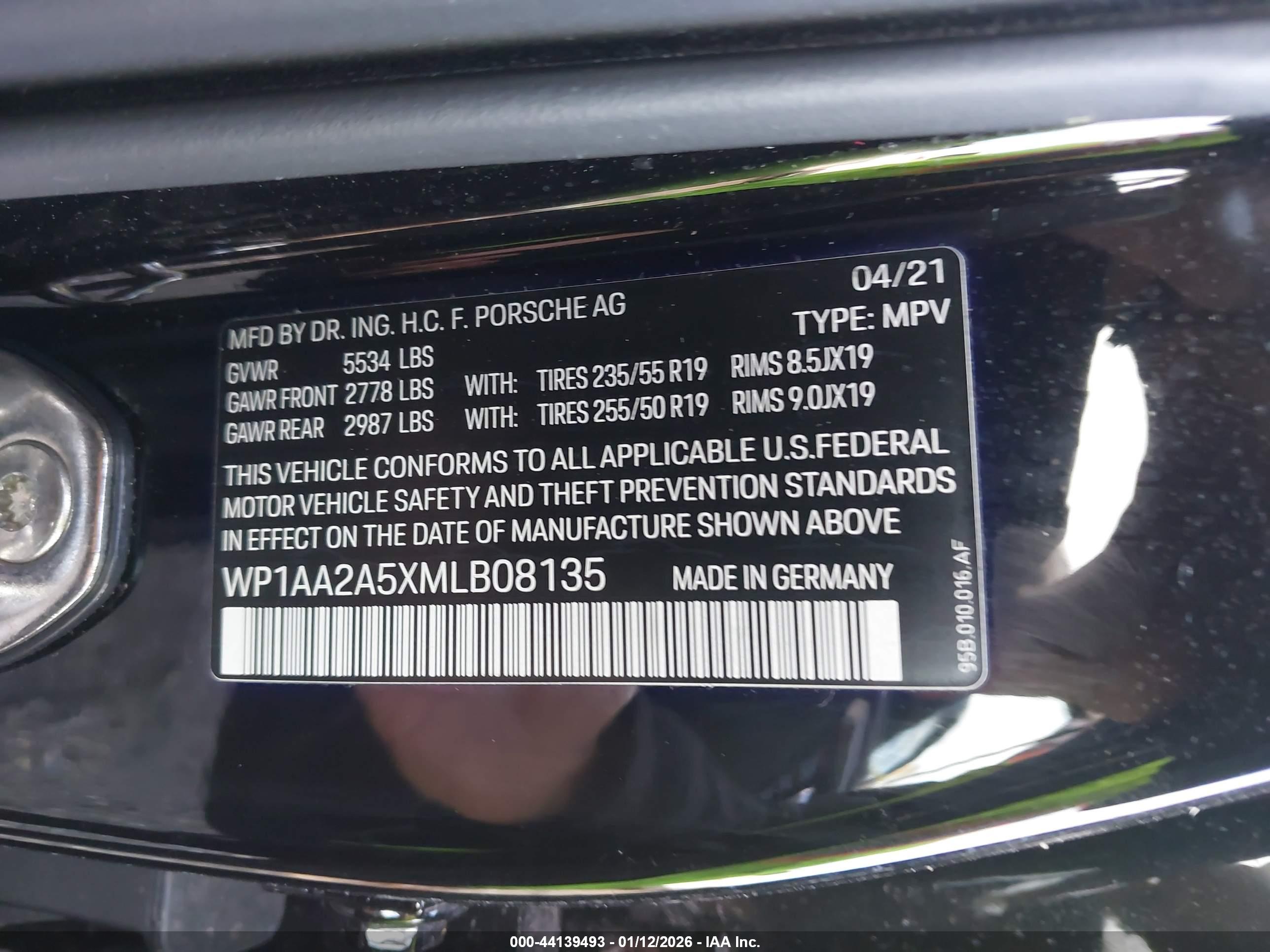 PORSCHE MACAN image 9