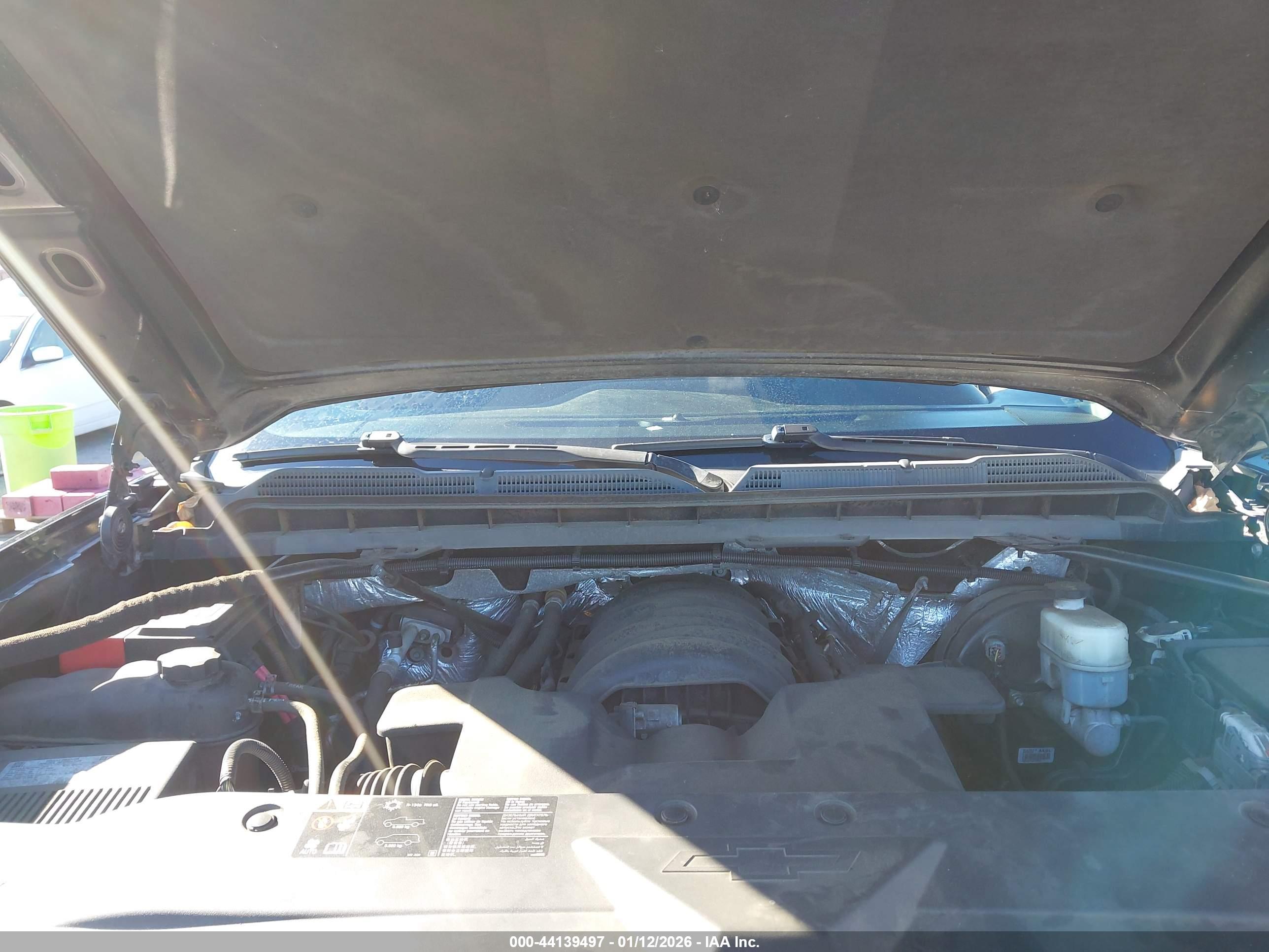 CHEVROLET SILVERADO image 10