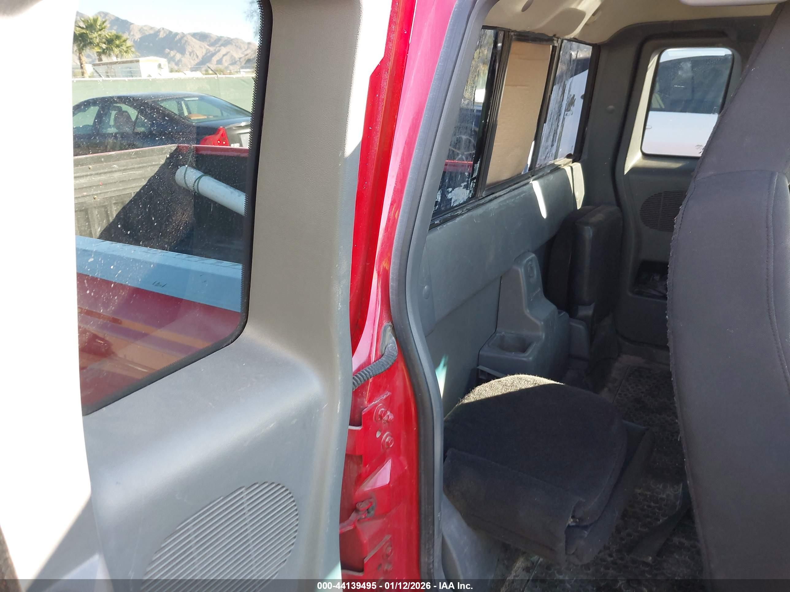 FORD RANGER image 8