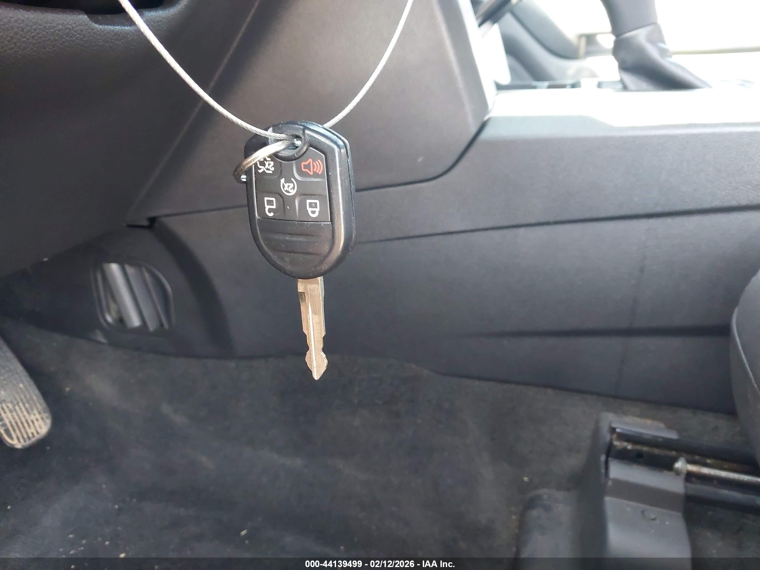 FORD EXPLORER image 11