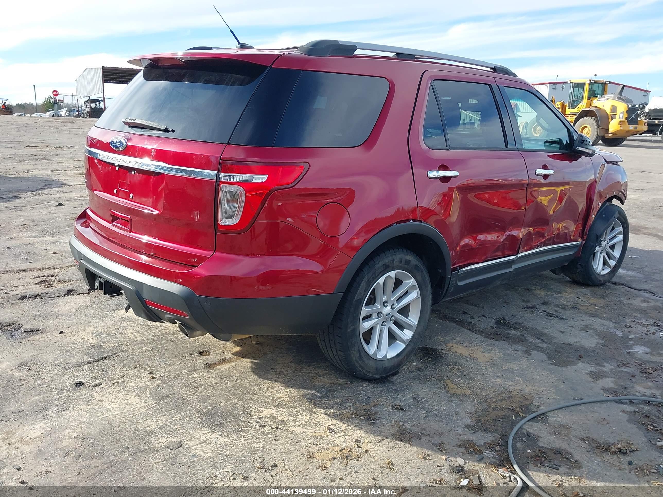FORD EXPLORER image 4