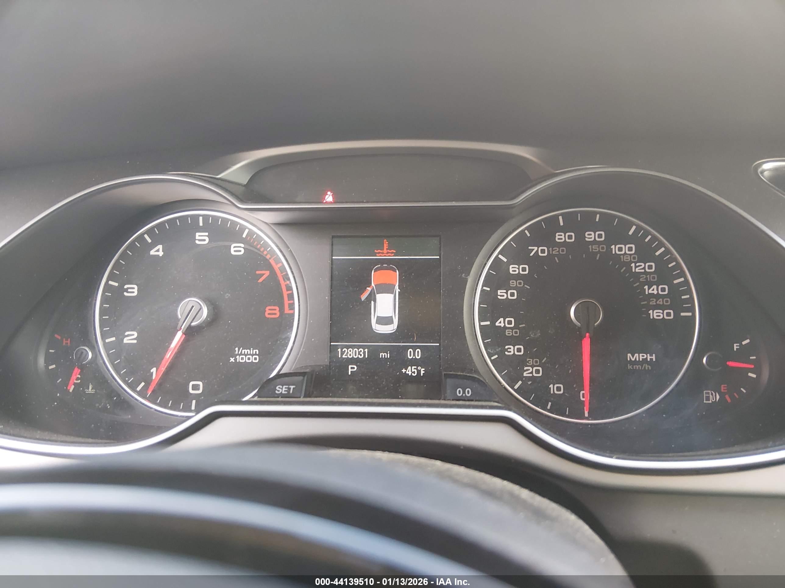 AUDI A4 image 7