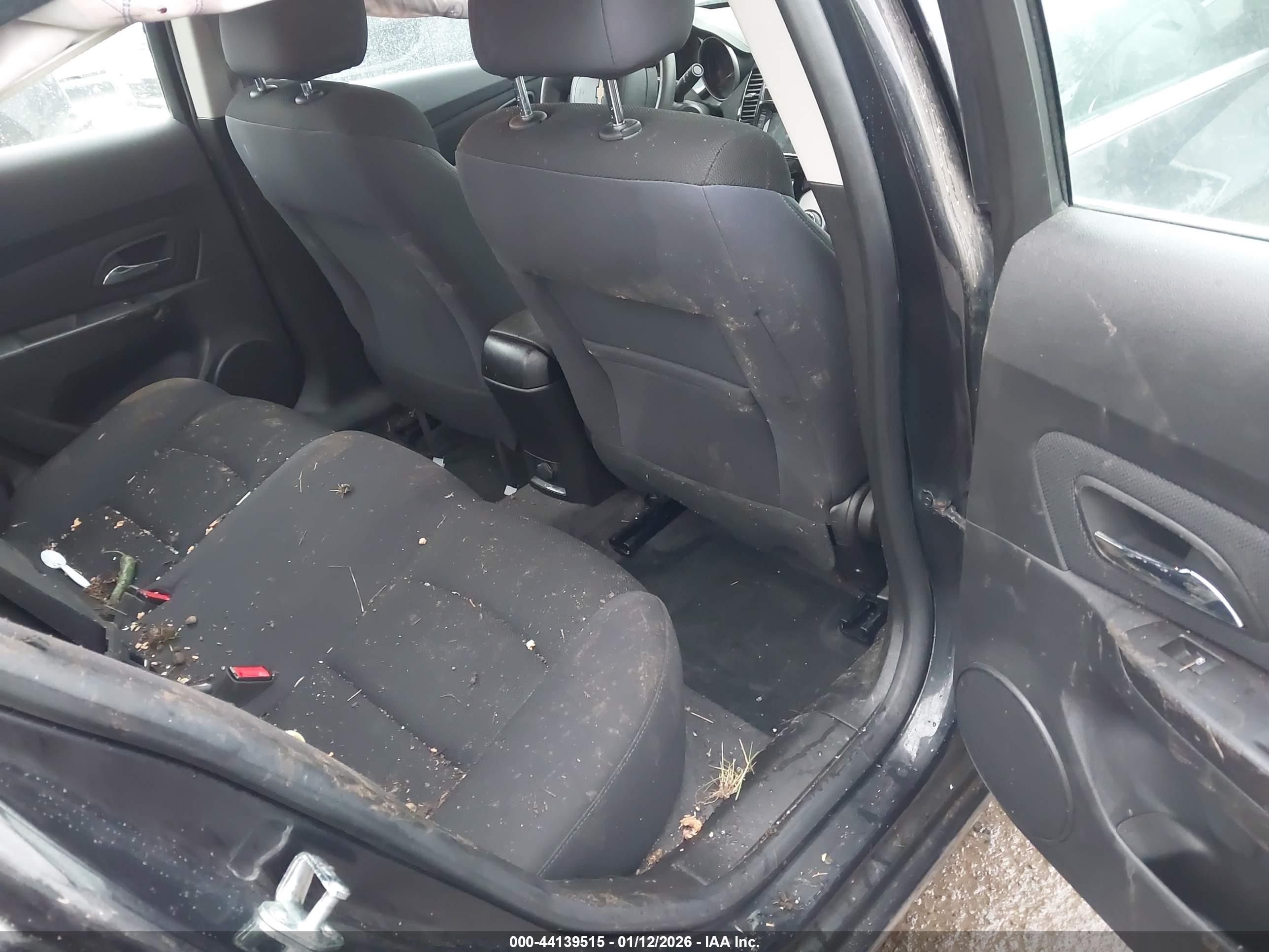 CHEVROLET CRUZE image 8