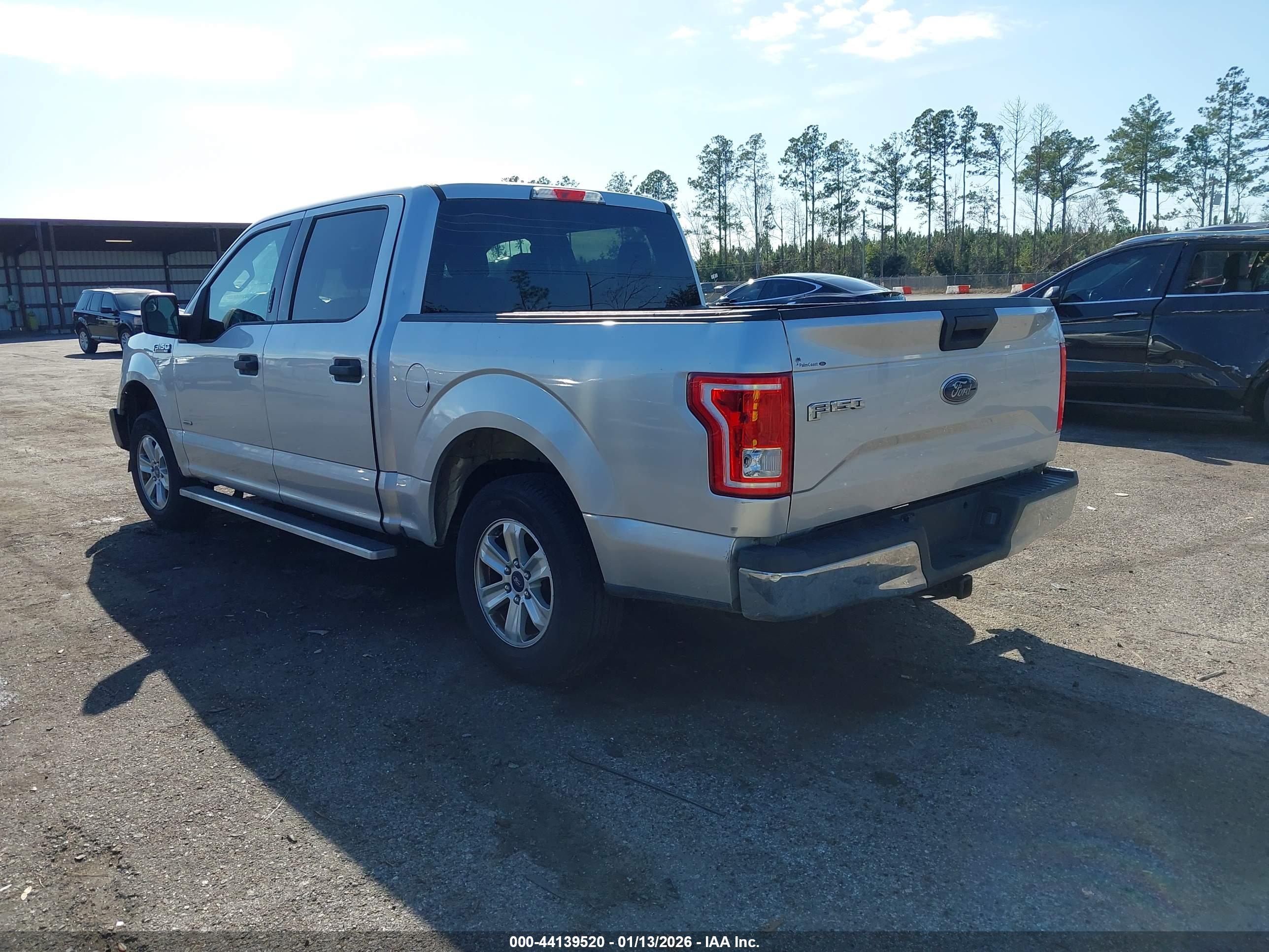 FORD F-150 image 3