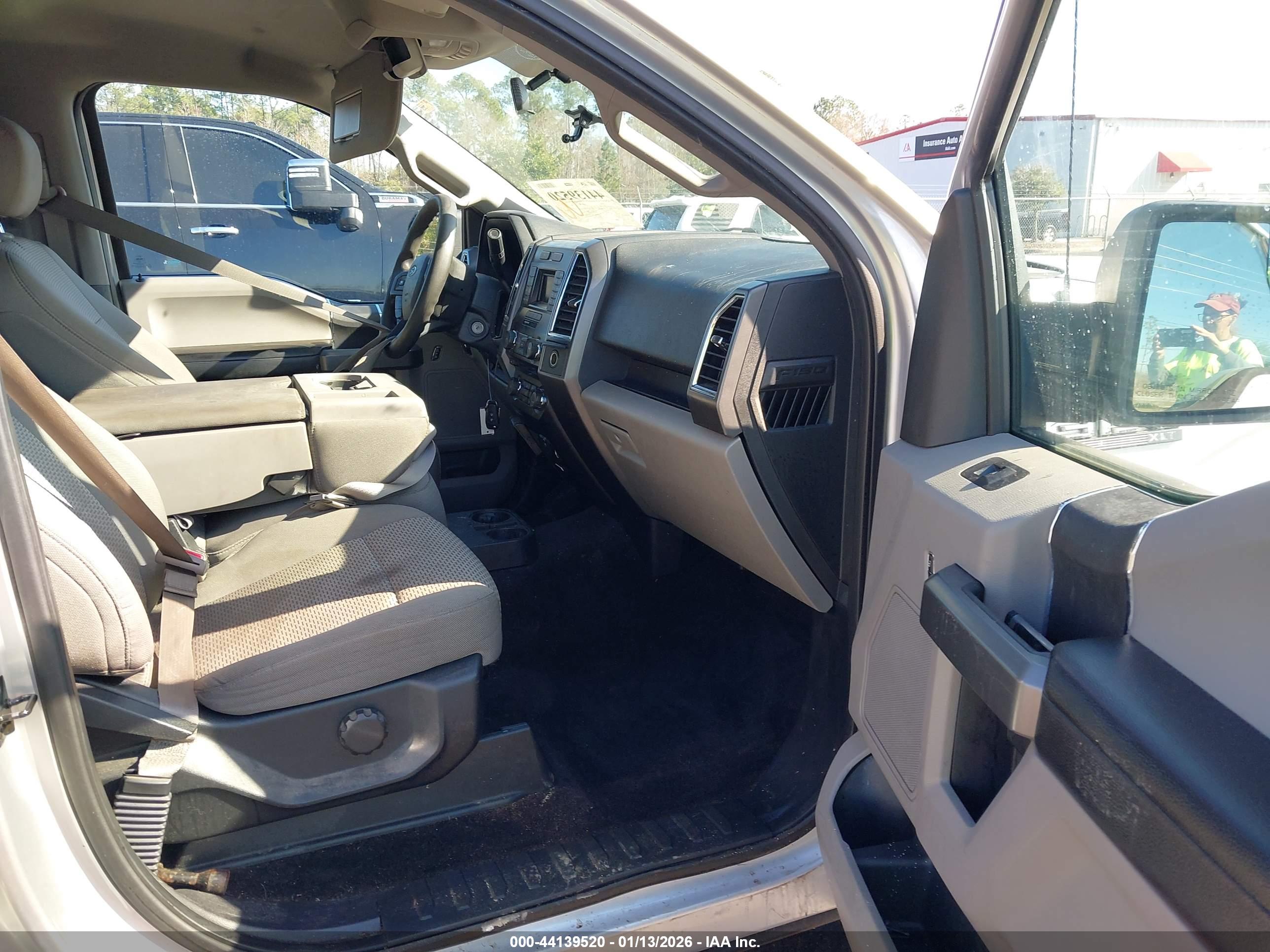 FORD F-150 image 5